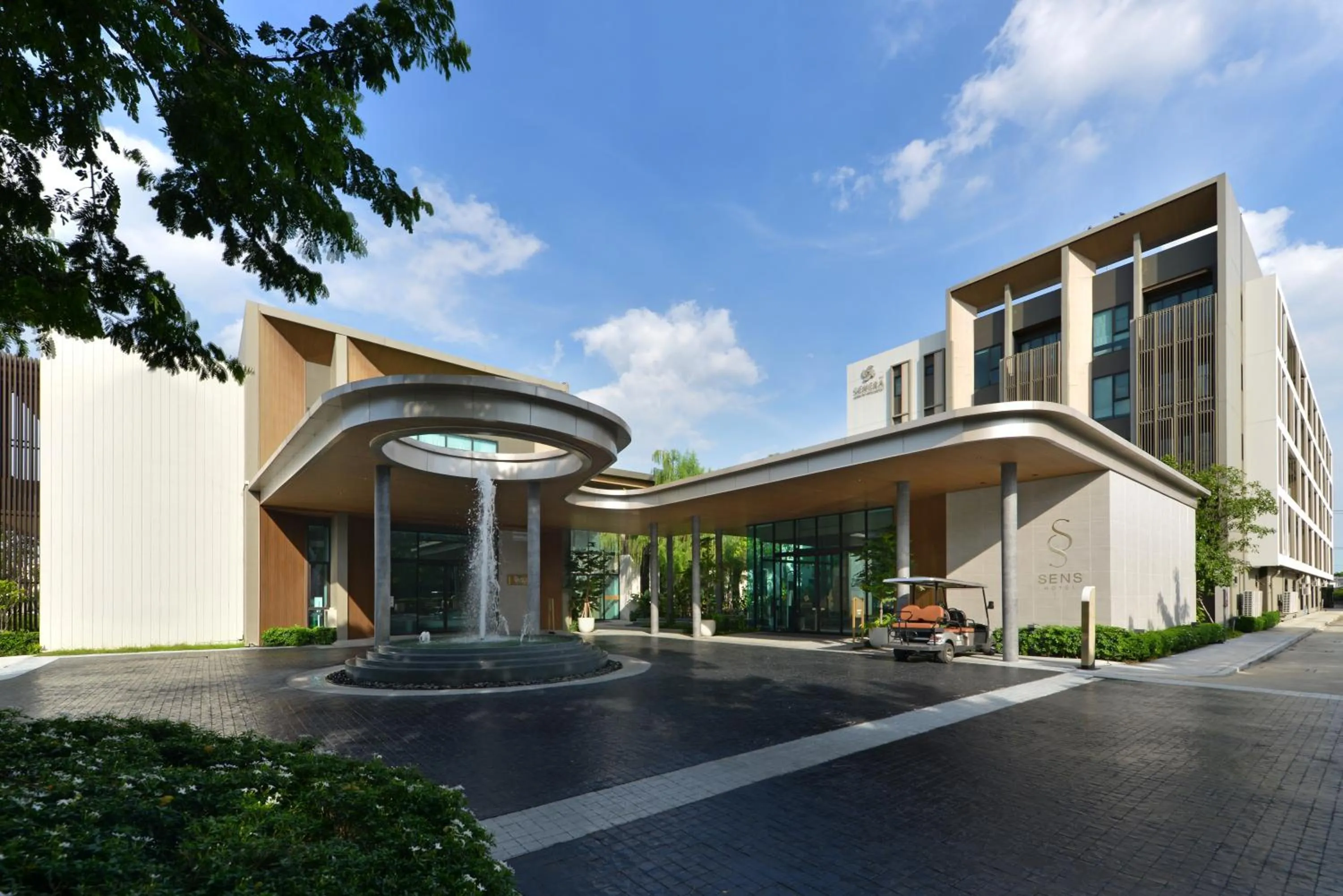 Property building in SENS Hotel