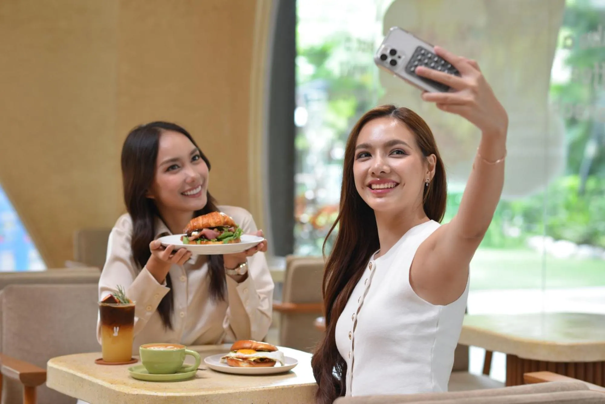 People in SENS Hotel