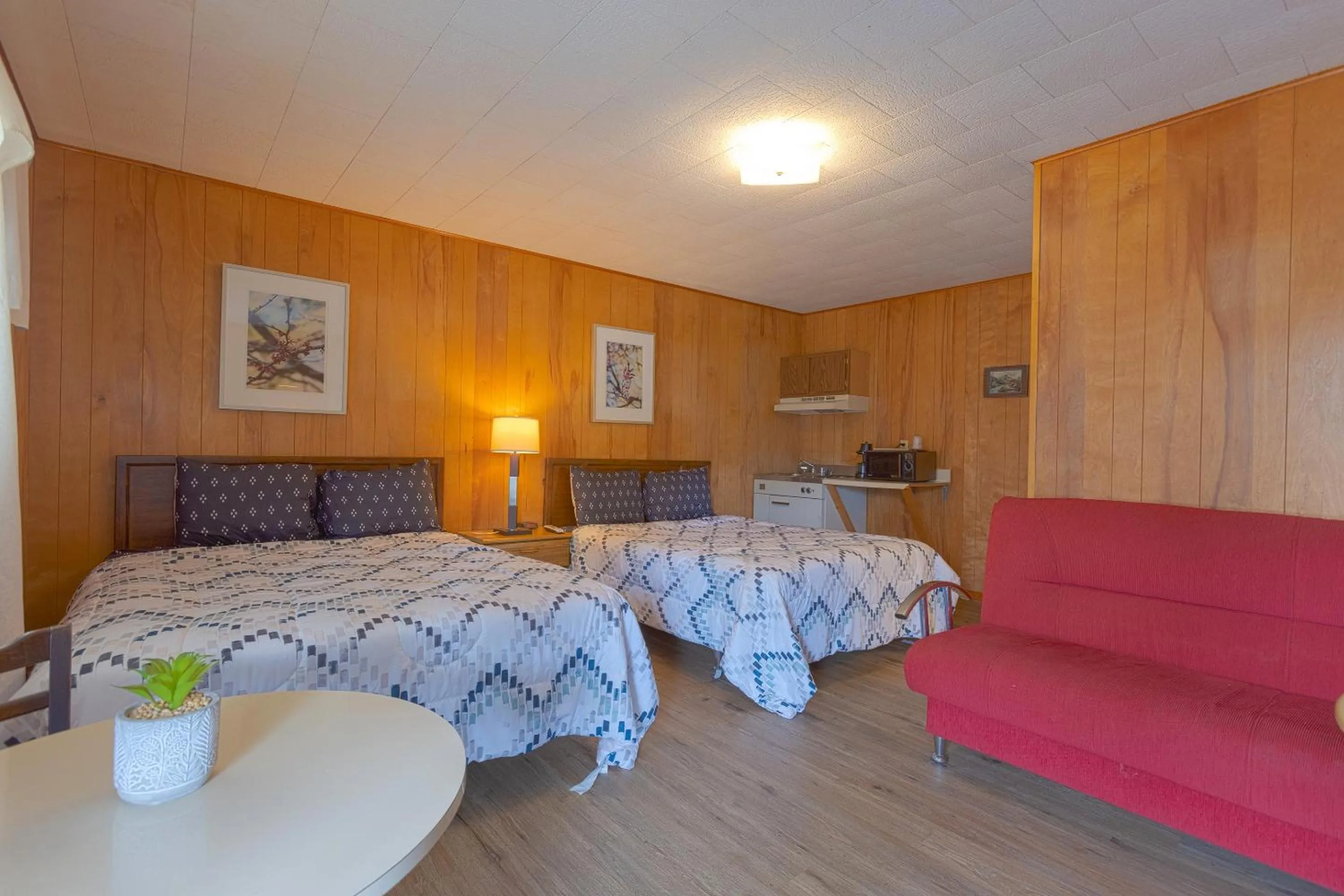 Bedroom, Bed in Parkside Motel by OYO Meadville Conneaut Lake