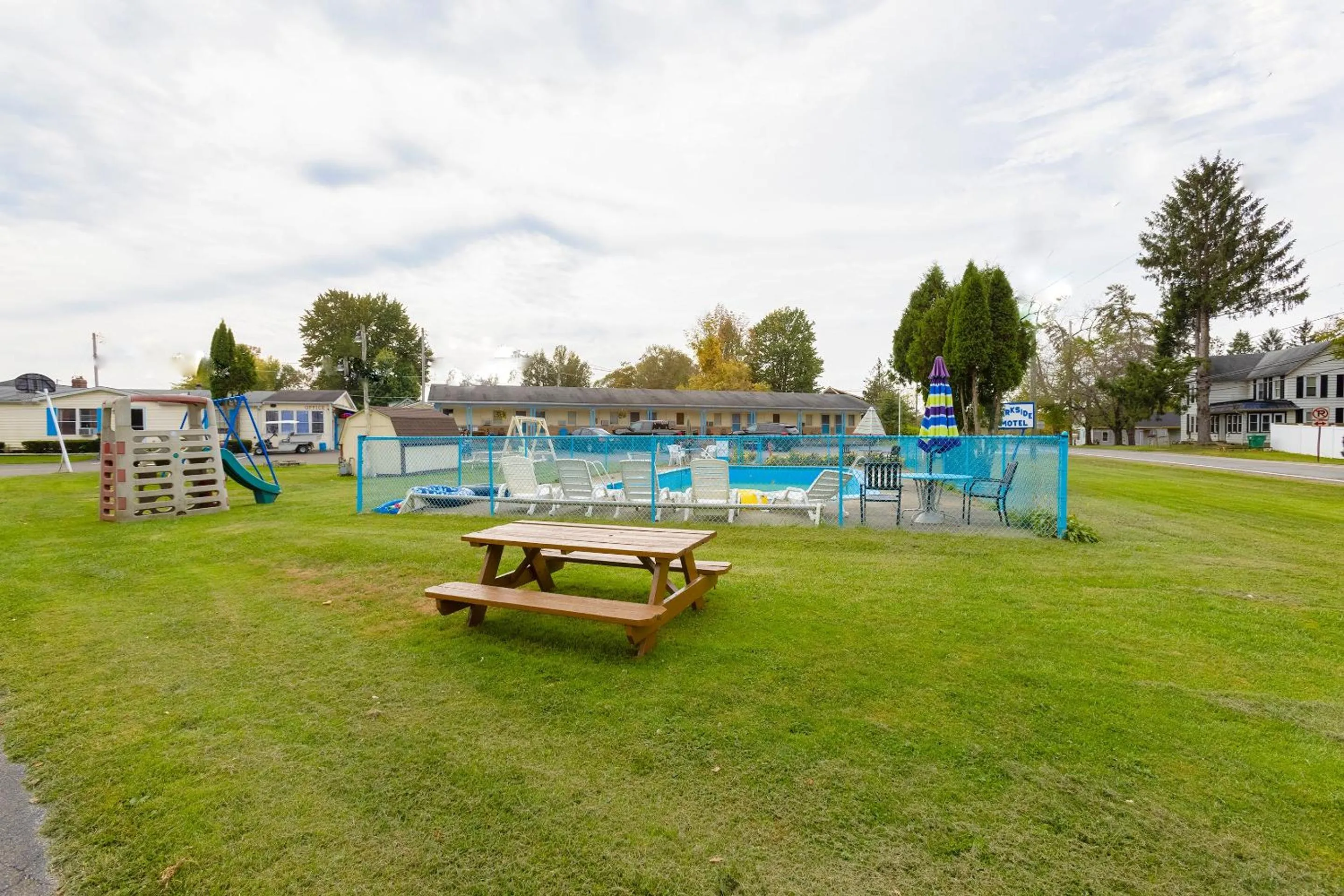 Facade/entrance in Parkside Motel by OYO Meadville Conneaut Lake