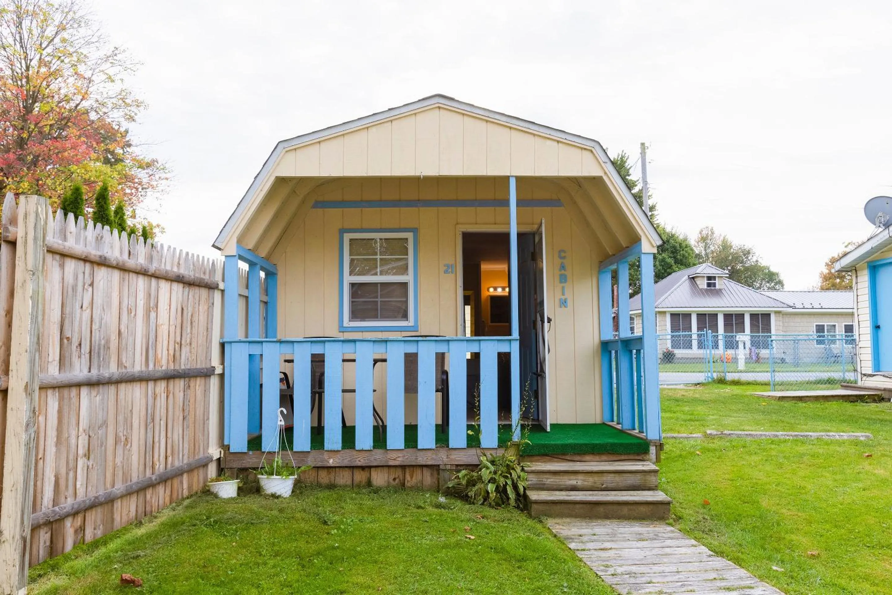 Facade/entrance in Parkside Motel by OYO Meadville Conneaut Lake