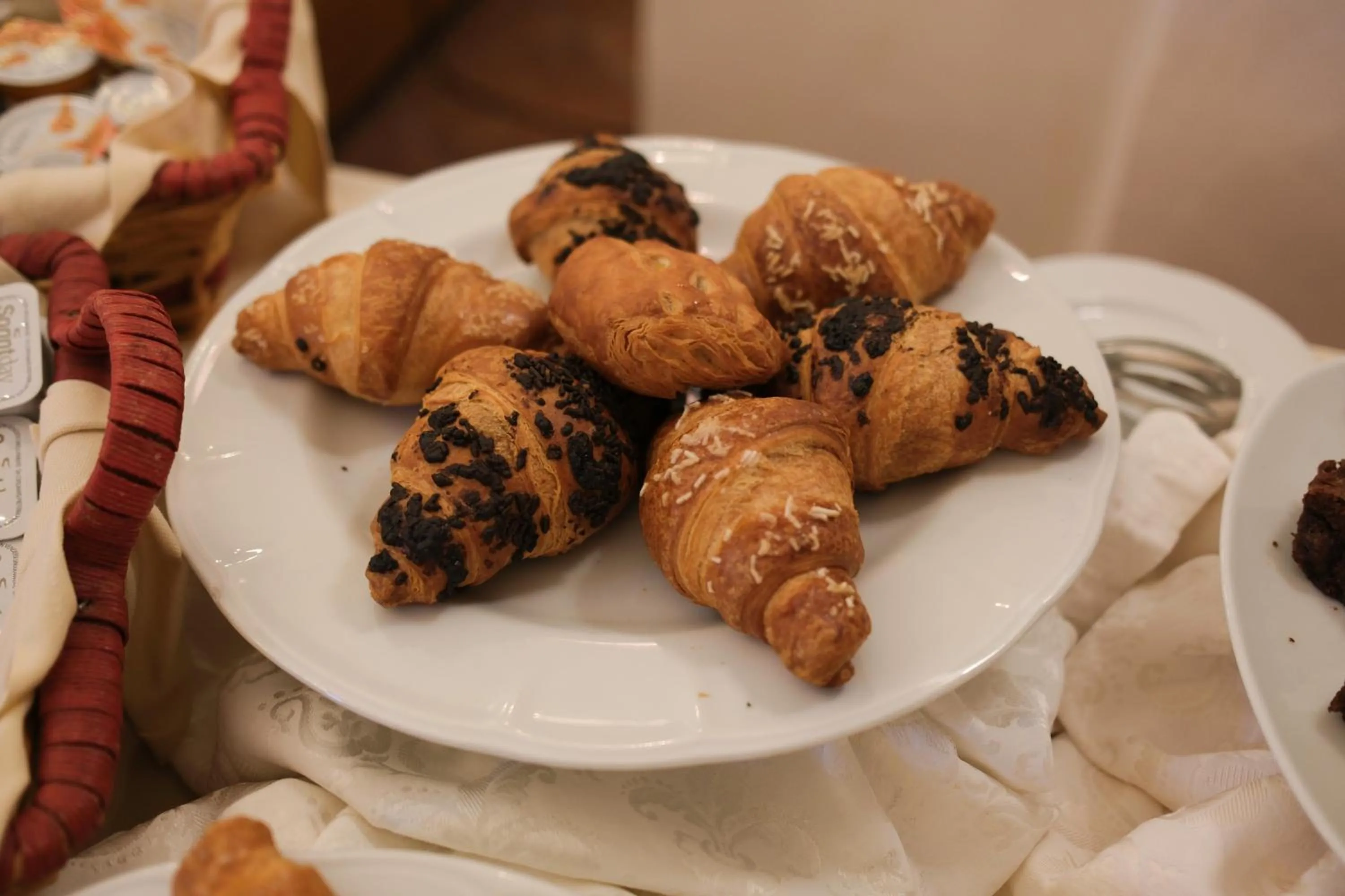 Restaurant/places to eat in Park Hotel Napoleone