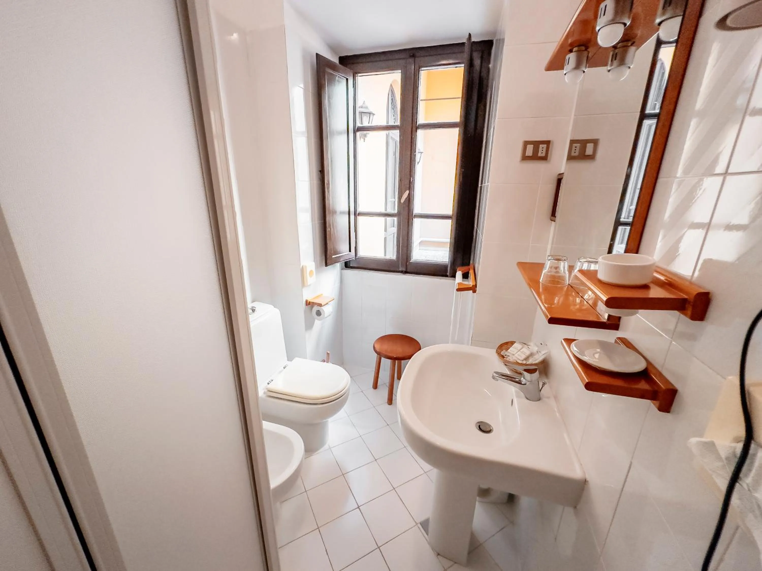 Bathroom in Park Hotel Napoleone