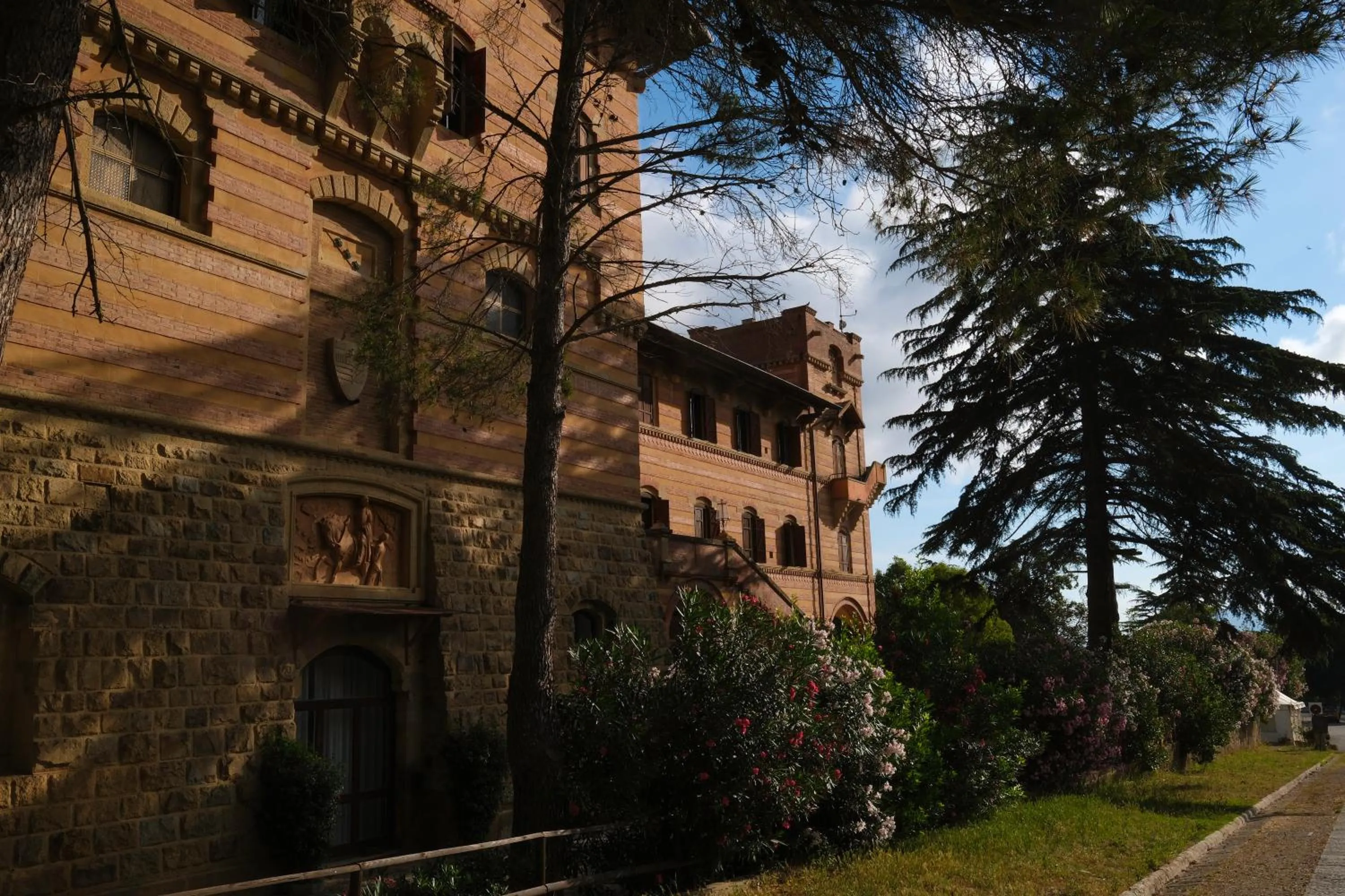 Property building in Park Hotel Napoleone