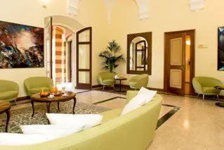 Lounge or bar in Park Hotel Napoleone