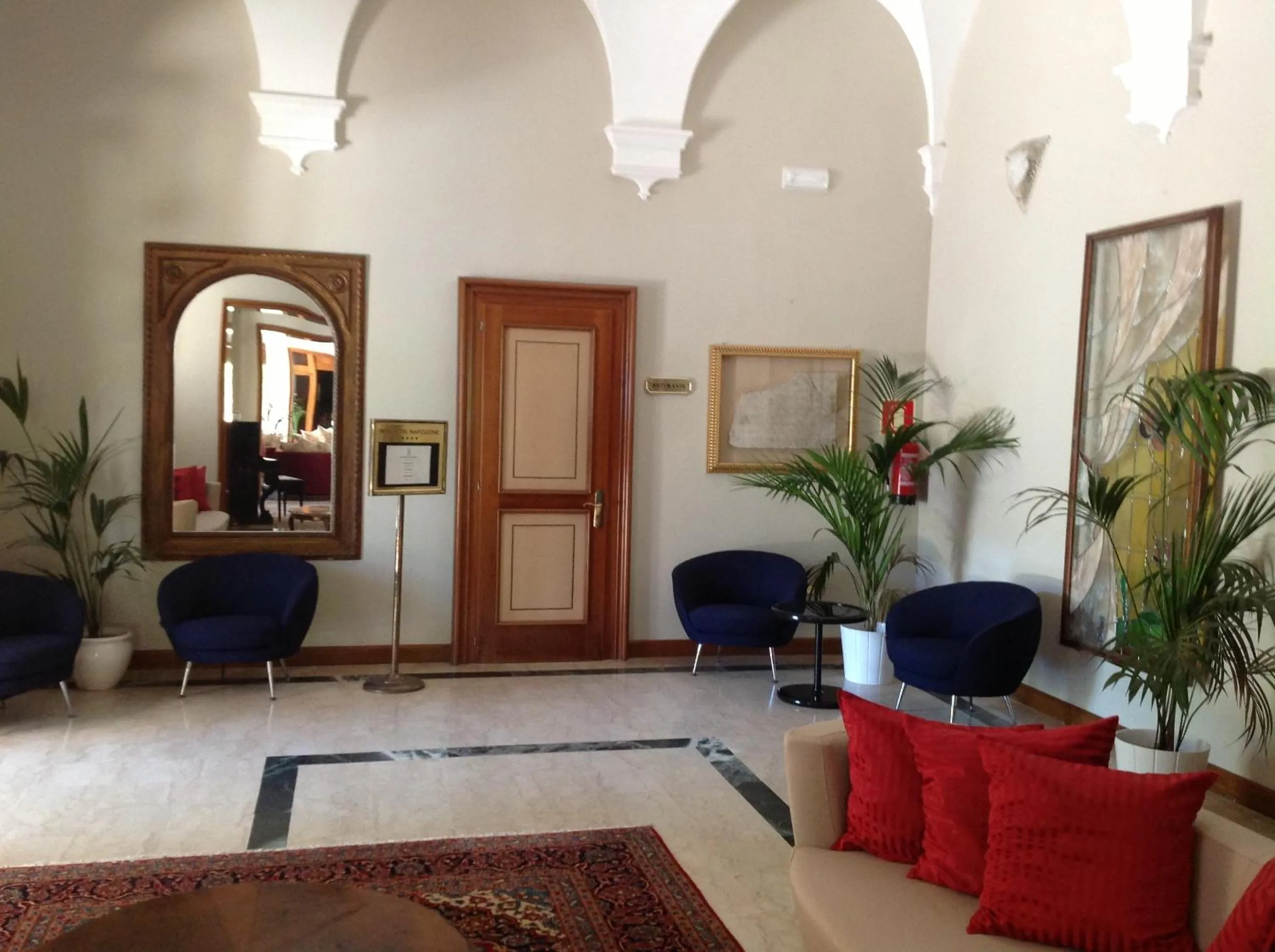 Lobby or reception in Park Hotel Napoleone