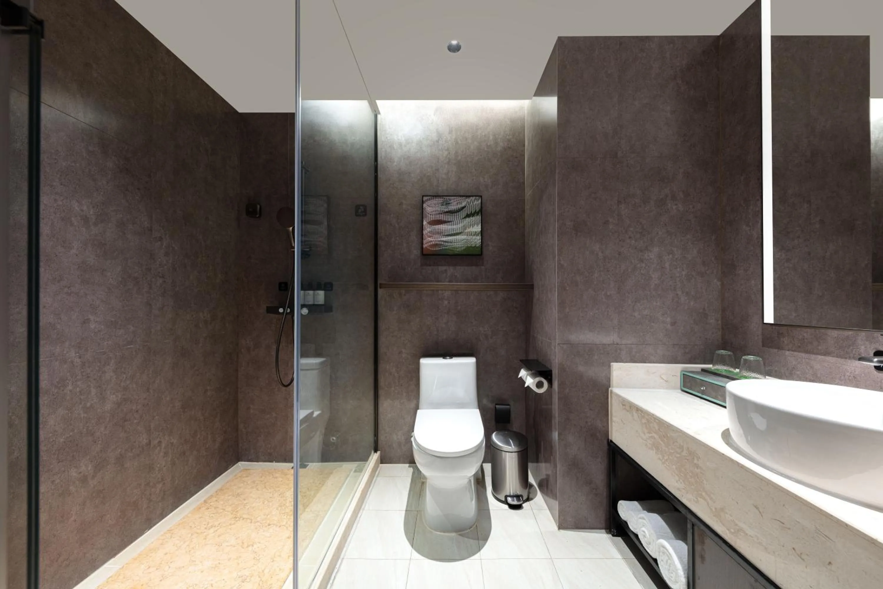 Shower in 上海浦东温德姆花园酒店 Wyndham Garden Shanghai Pudong