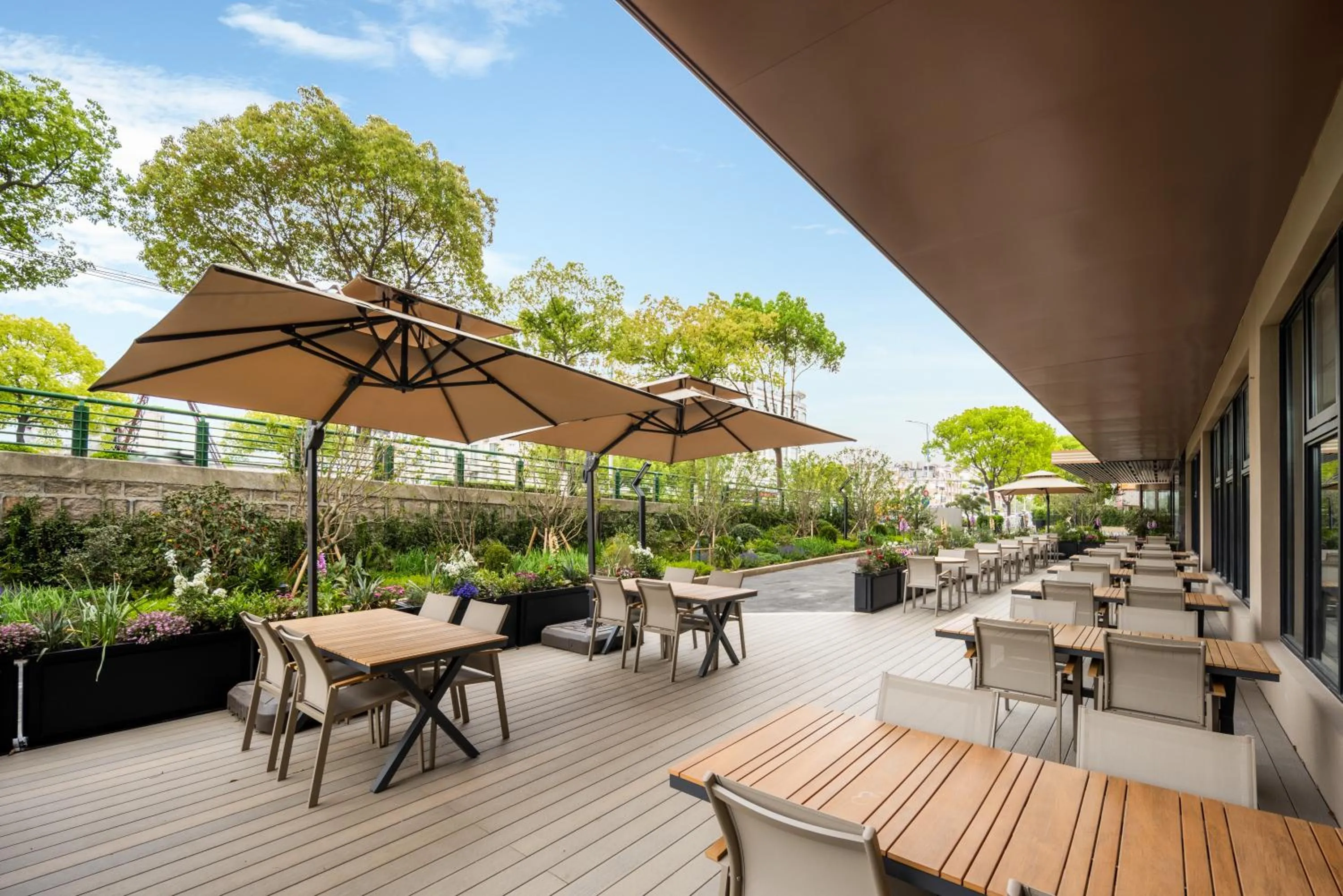 Garden in 上海浦东温德姆花园酒店 Wyndham Garden Shanghai Pudong