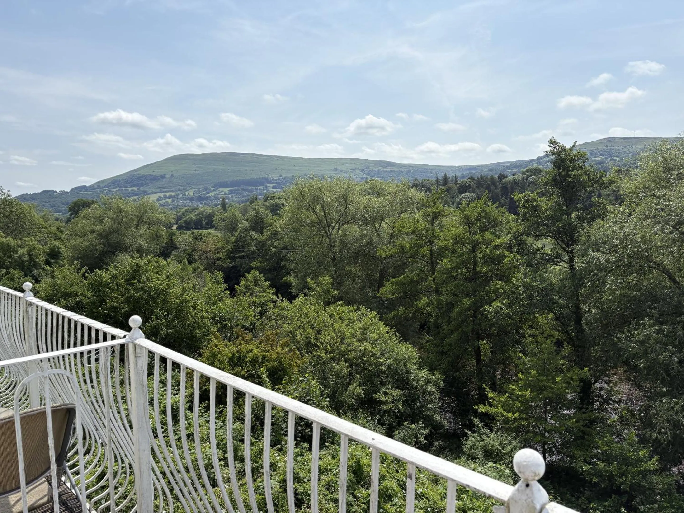 Balcony/Terrace in Roadhouse Llanwenarth