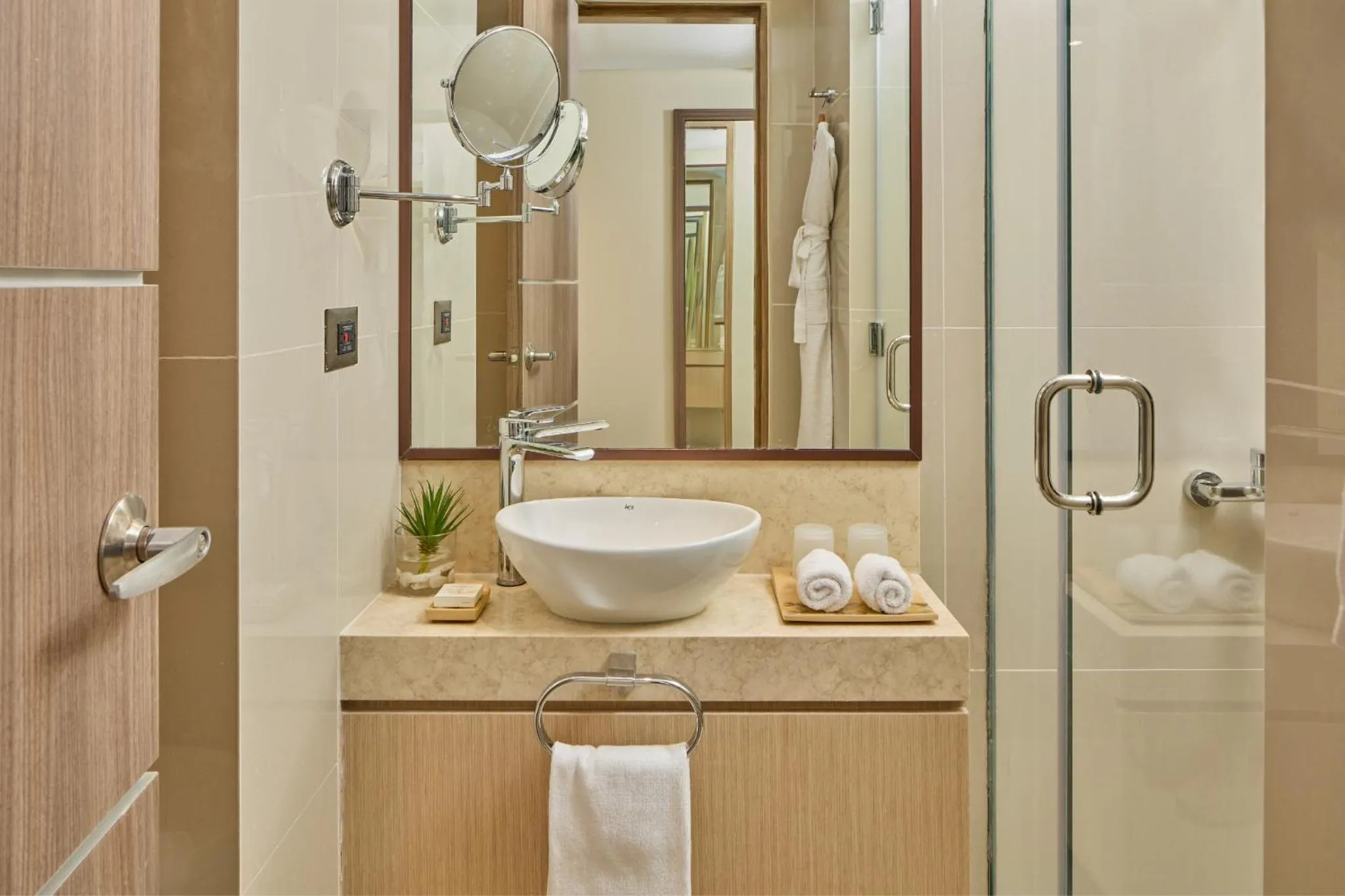 Bathroom in Chancellor Hotel Boracay