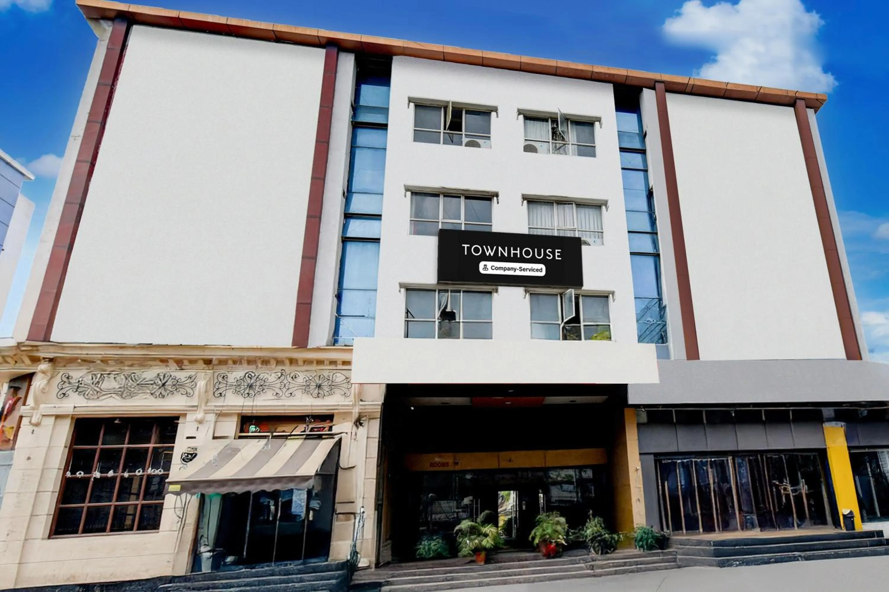 Facade/entrance in Townhouse Narayanaguda Metro Station Formerly Hotel Anshu Grand