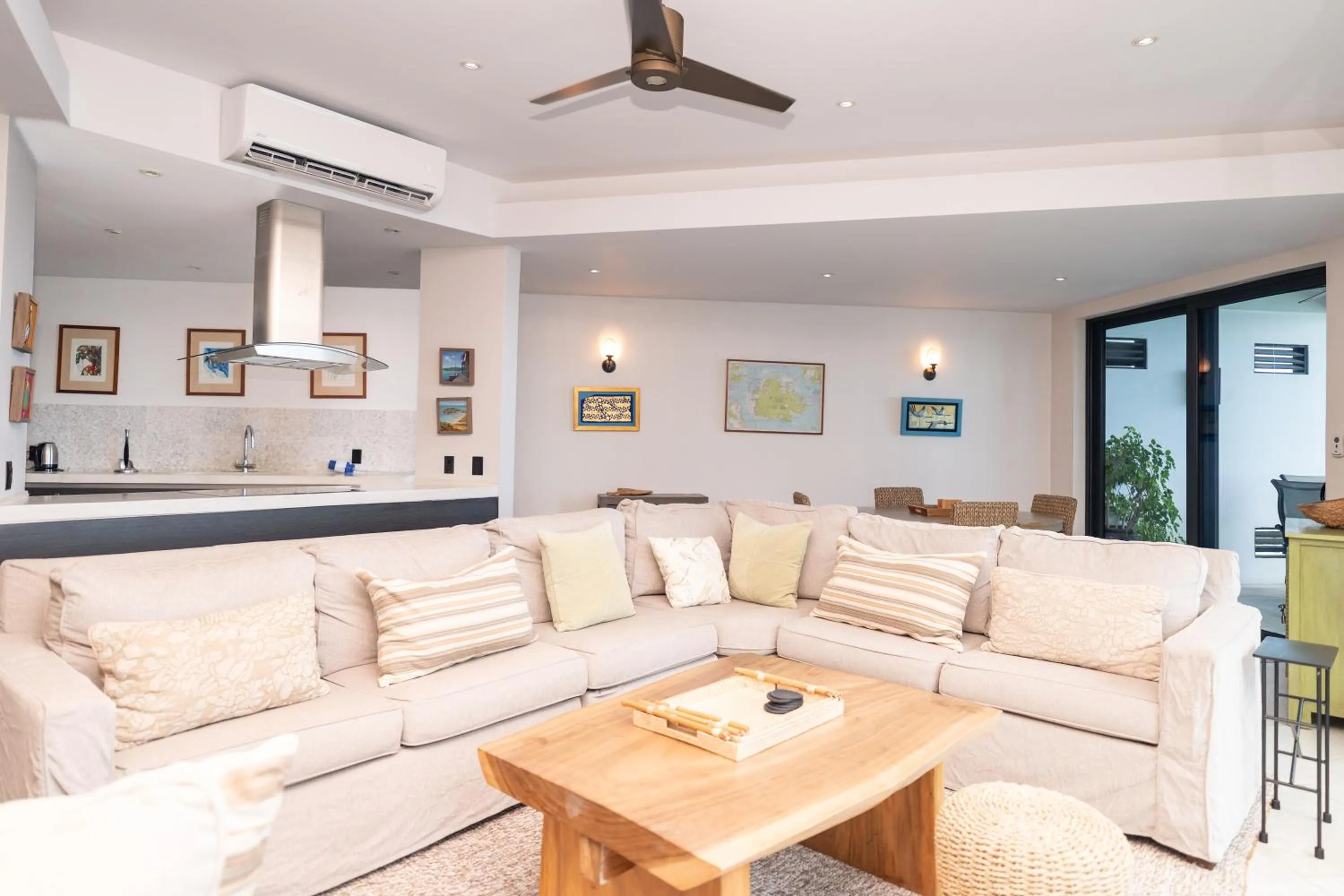 Living room in Tamarind Hills Resort & Villas