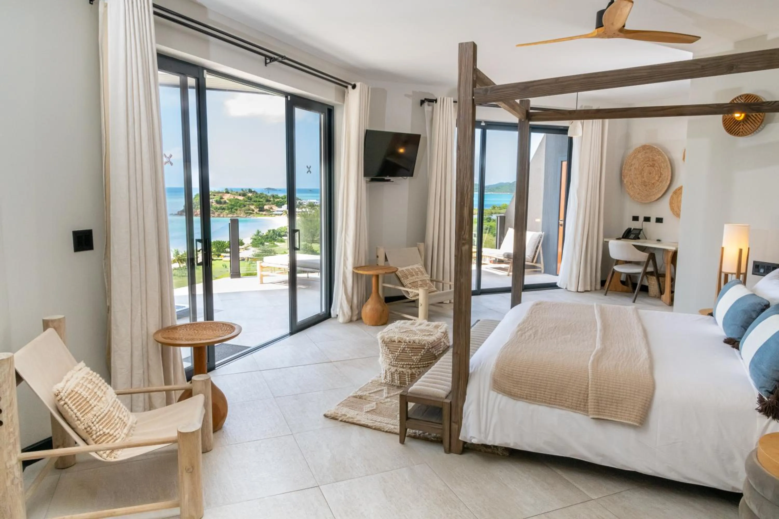 View (from property/room), Bed in Tamarind Hills Resort & Villas