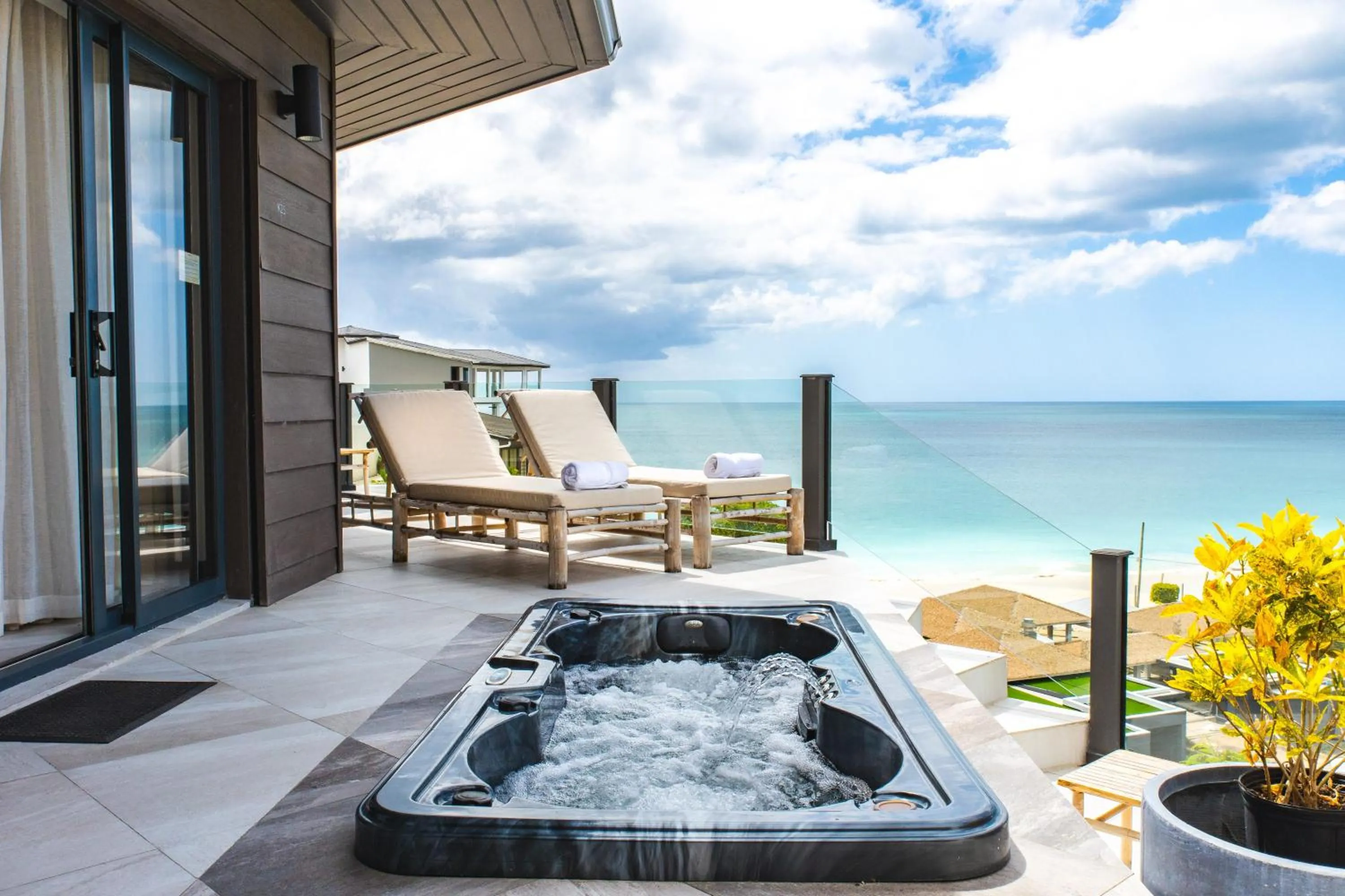 Balcony/Terrace in Tamarind Hills Resort & Villas