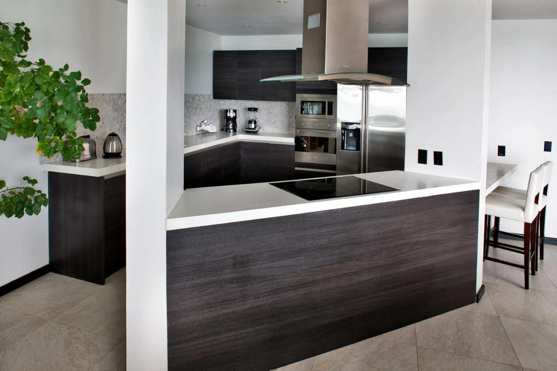 Kitchen or kitchenette in Tamarind Hills Resort & Villas