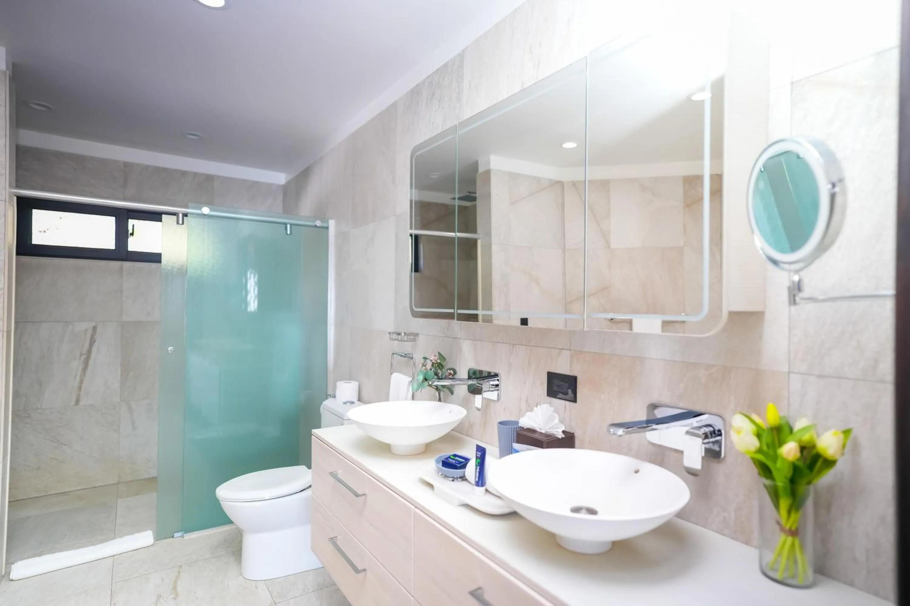 Bathroom in Tamarind Hills Resort & Villas