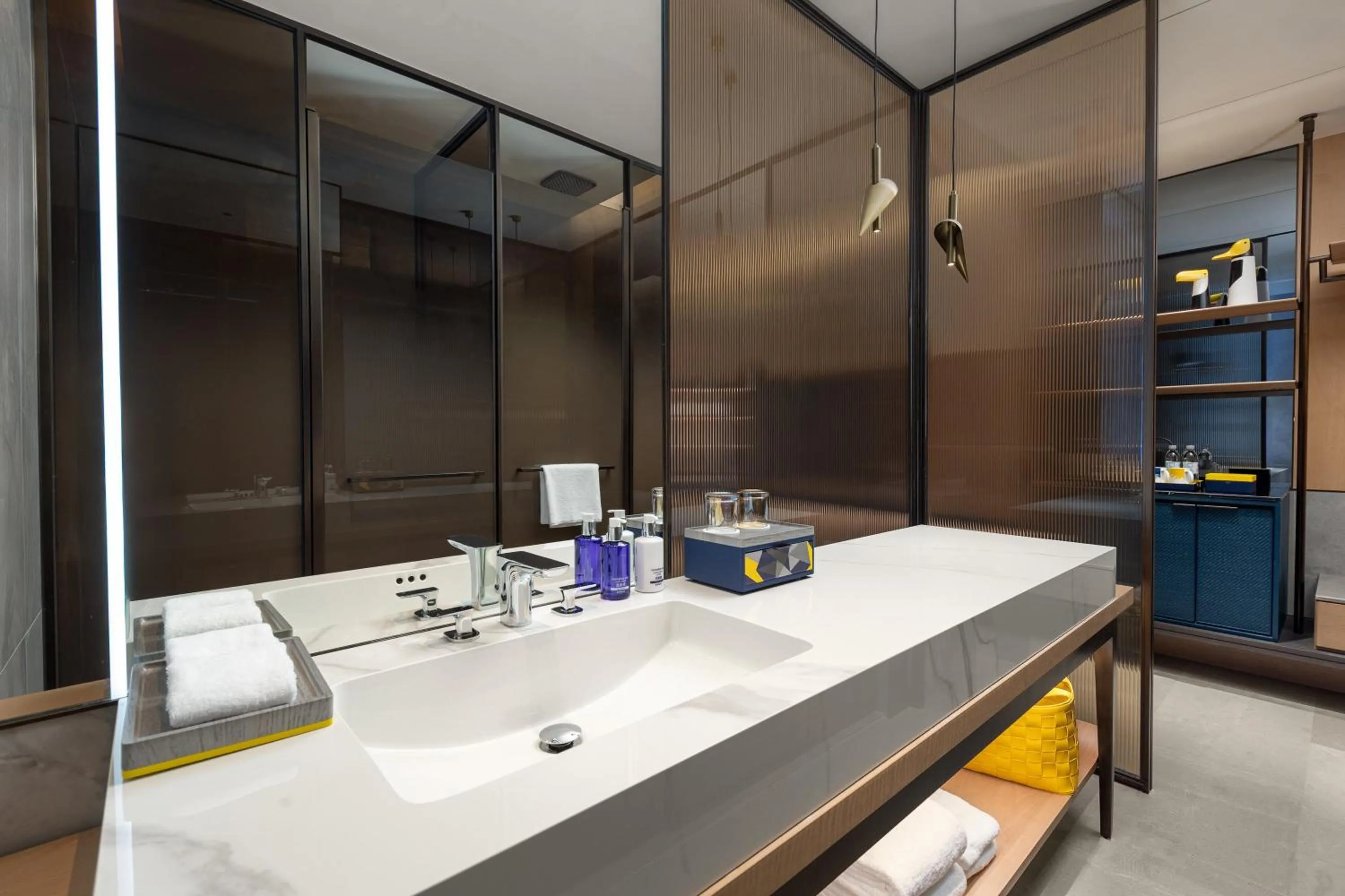 Photo of the whole room in voco Zhoushan Putuo by IHG