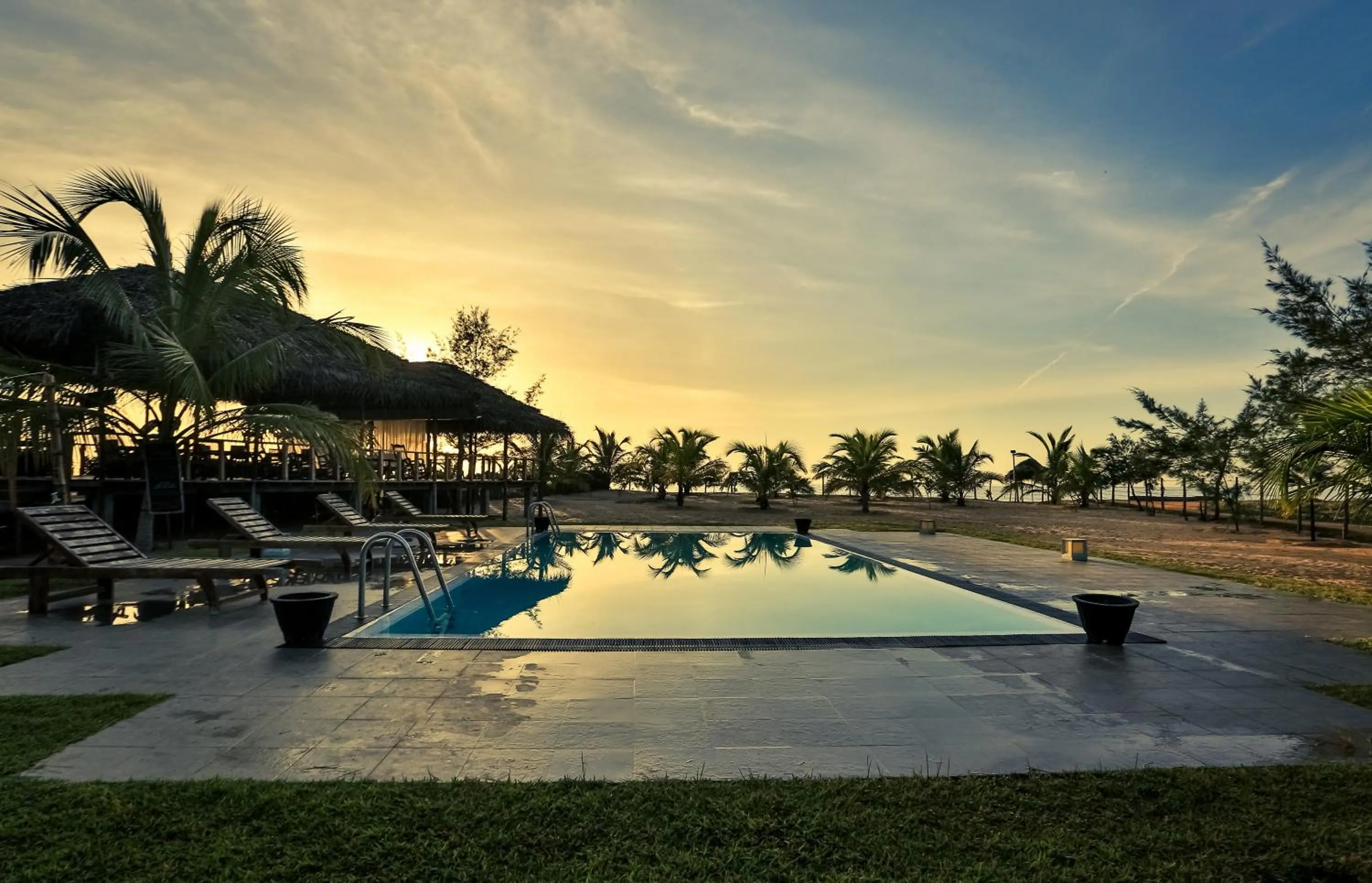 Garden in Paper Moon Kudils