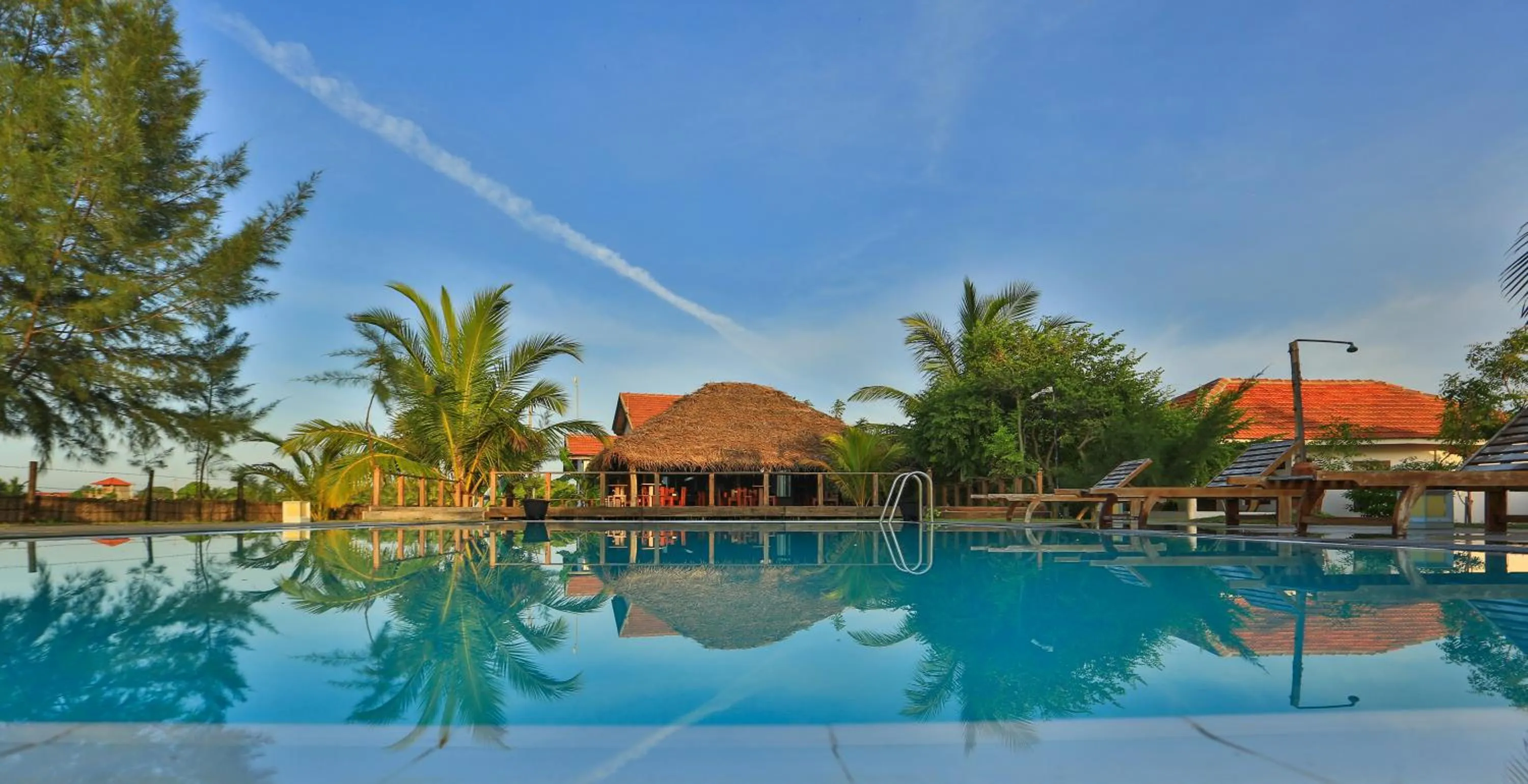 Swimming pool in Paper Moon Kudils