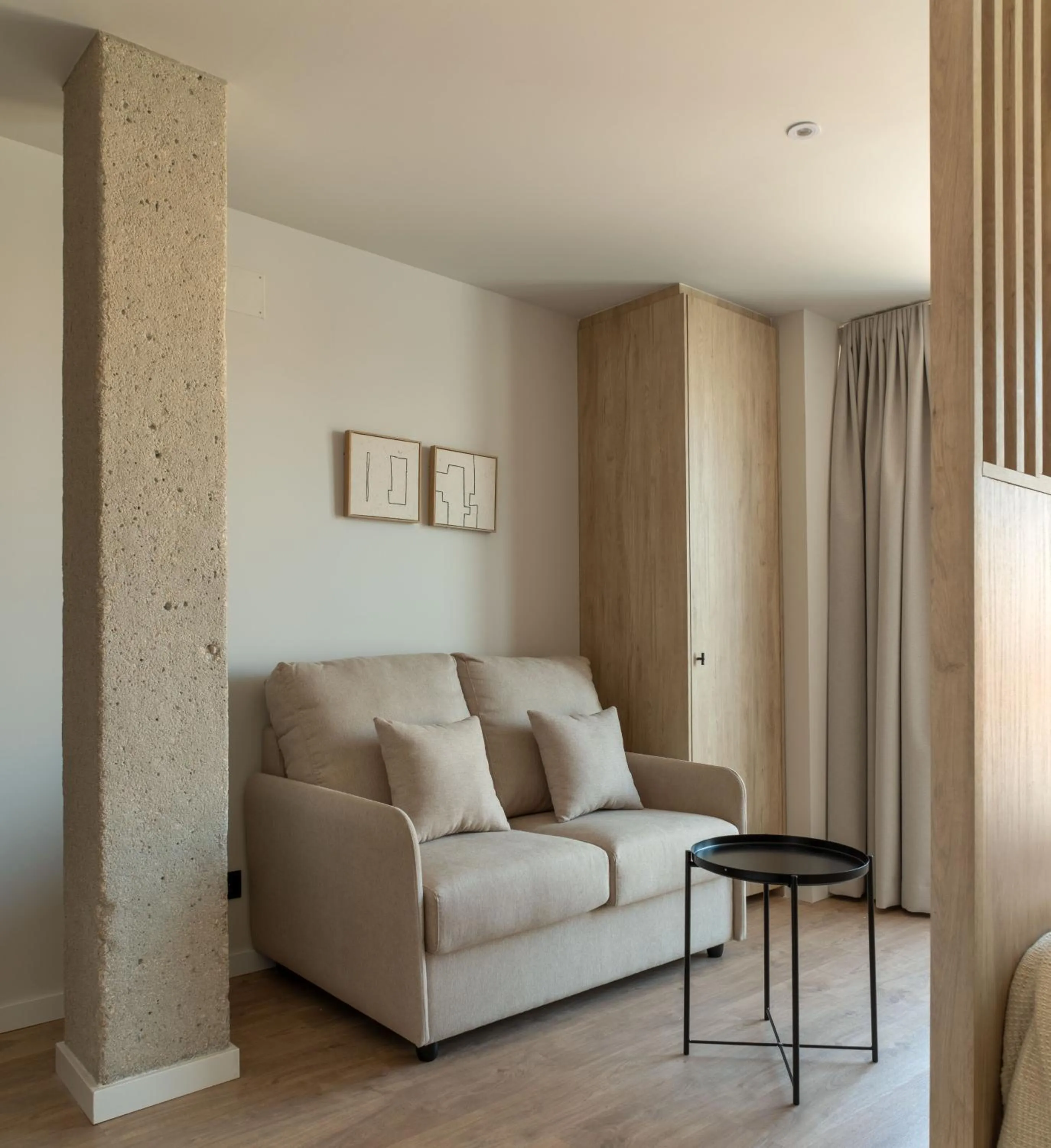 Living room in Líbere Pamplona Universidad