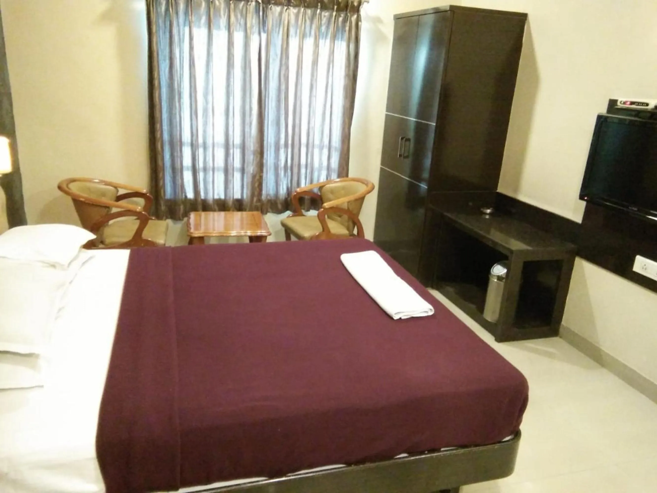 Bed in Hotel Vaishnavi