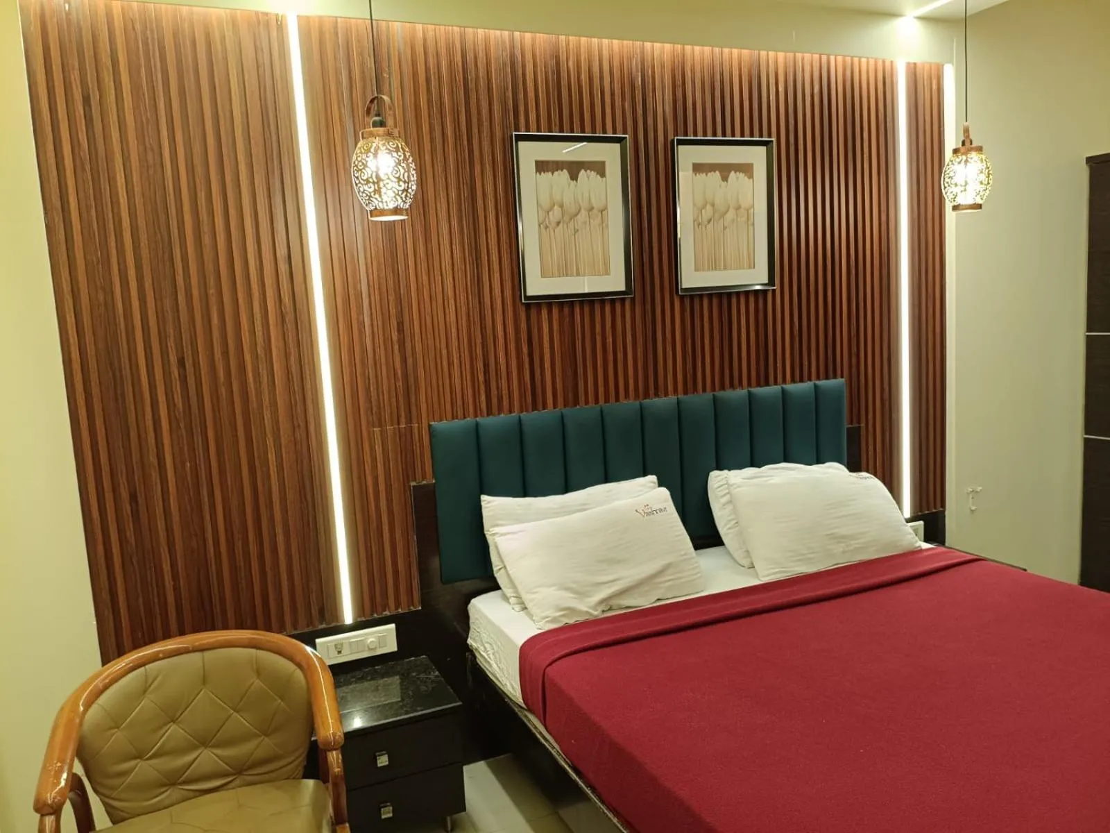 Bed in Hotel Vaishnavi