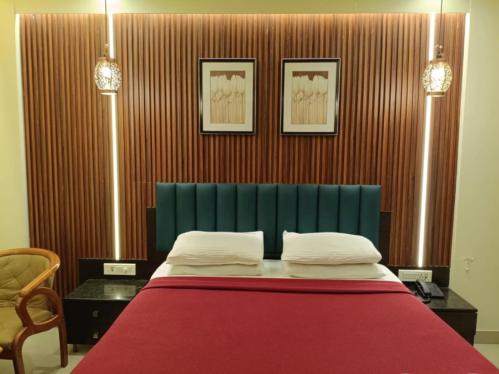 Bed in Hotel Vaishnavi