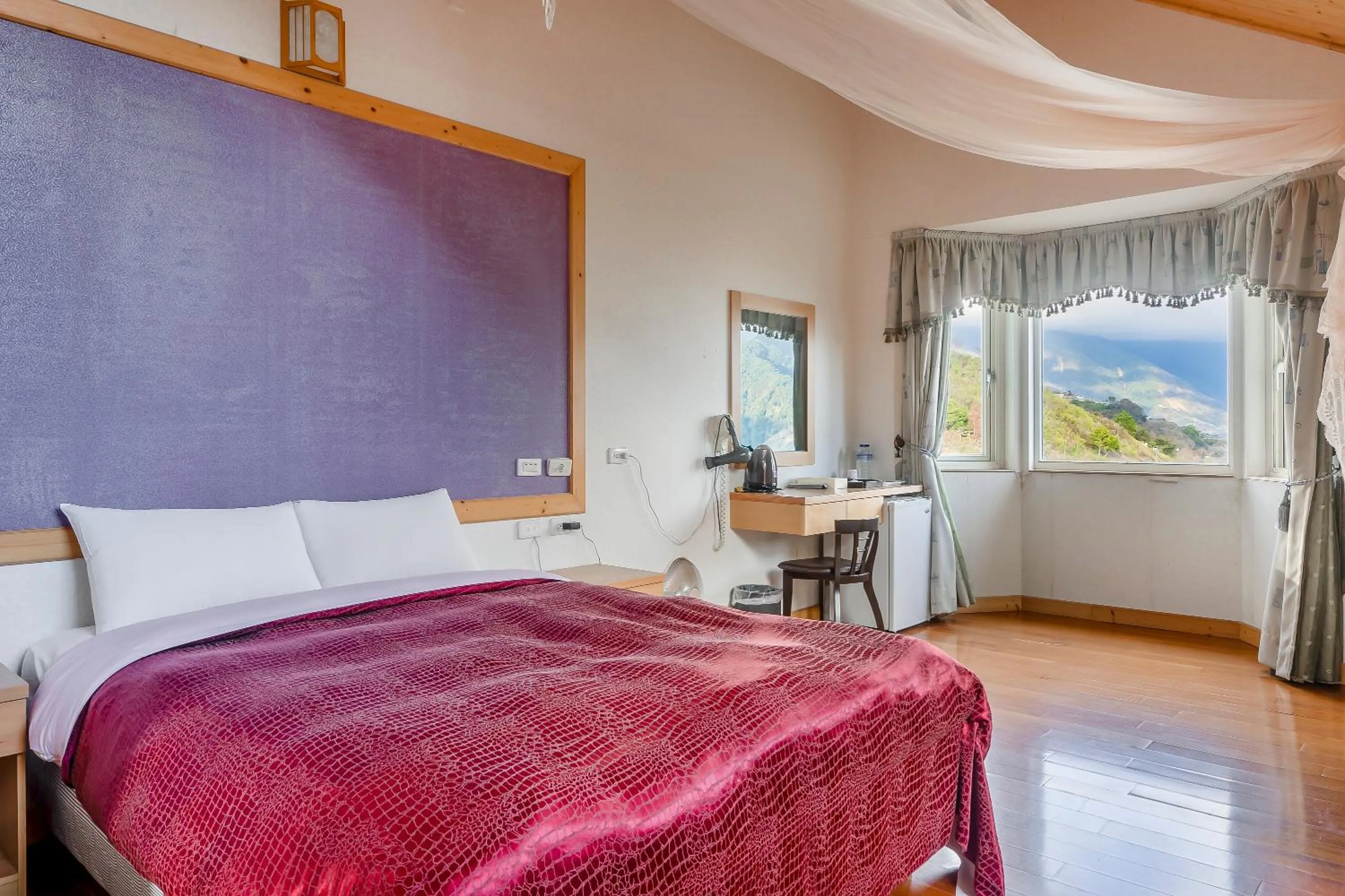 Photo of the whole room, Bed in Chingjing New Paradise B&B