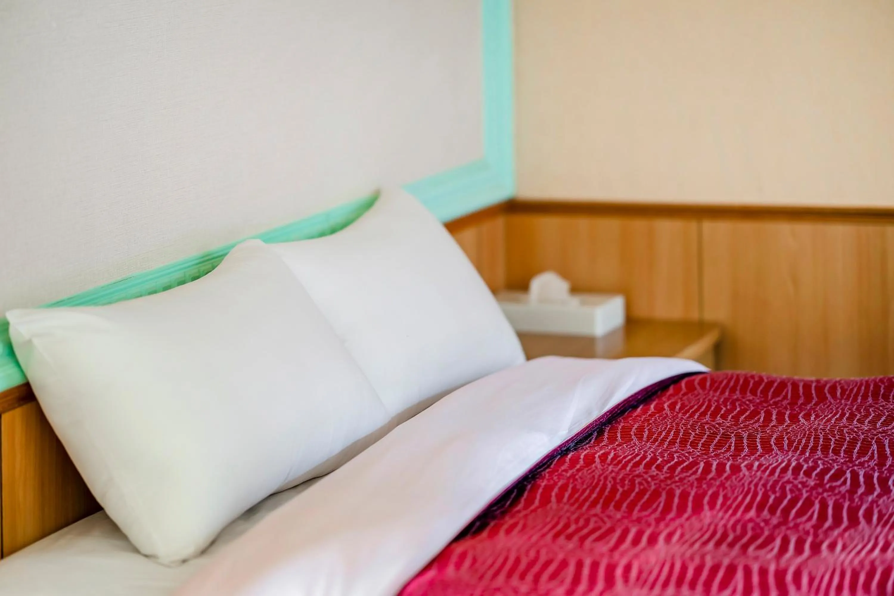 Bed in Chingjing New Paradise B&B