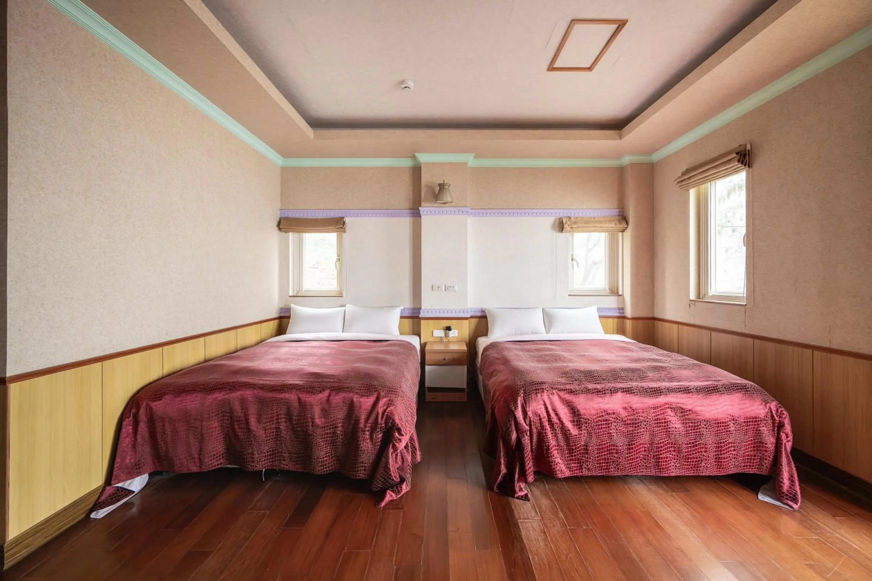 Photo of the whole room, Bed in Chingjing New Paradise B&B
