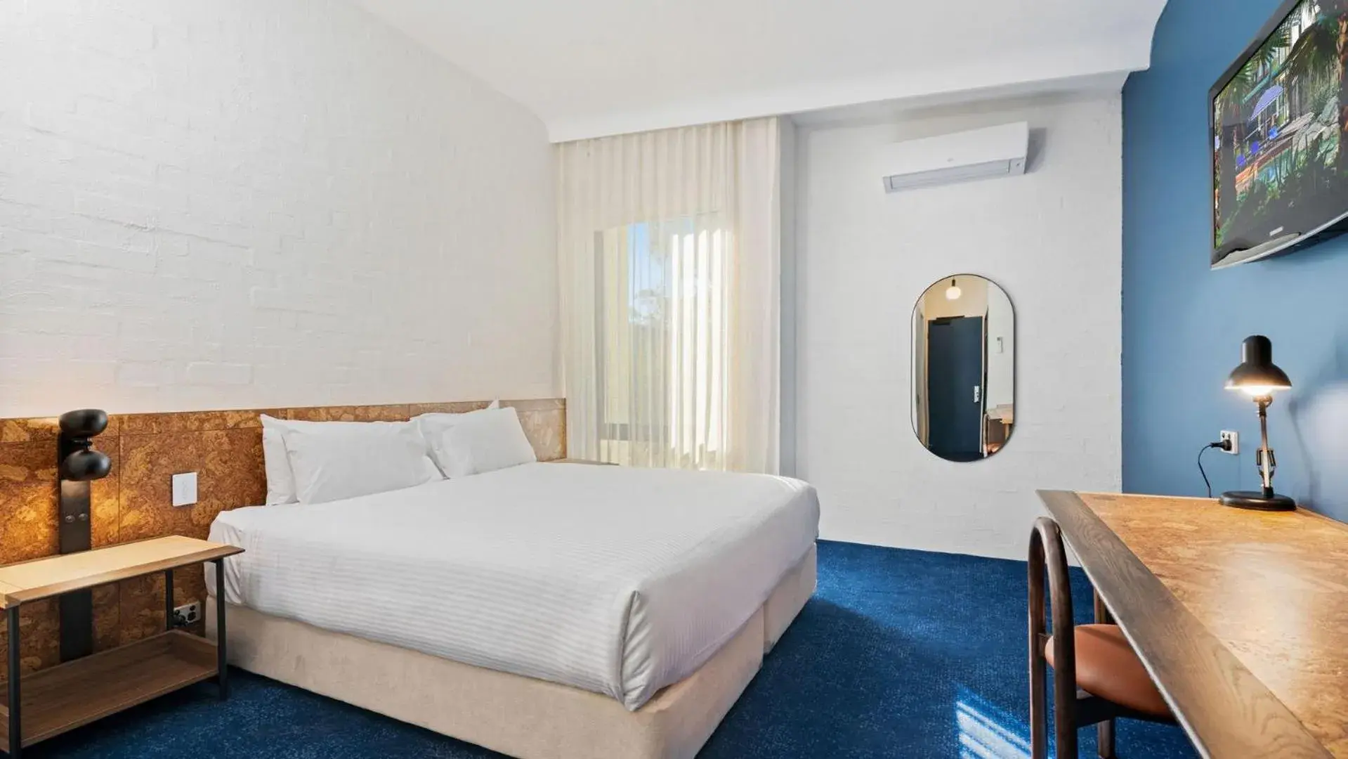 Guest Room King in Eden Oak Geelong Guest Room King in Eden Oak Geelong