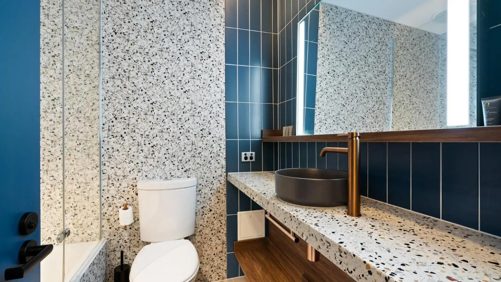 Guest Room Twin in Eden Oak Geelong Guest Room Twin in Eden Oak Geelong