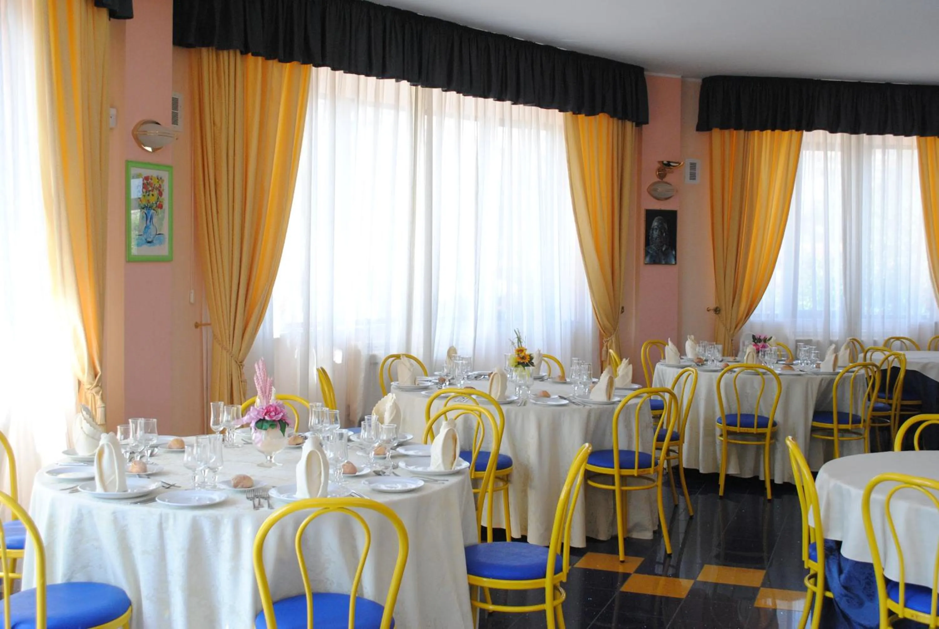 Restaurant/Places to Eat in Villaggio & Residence Club Aquilia