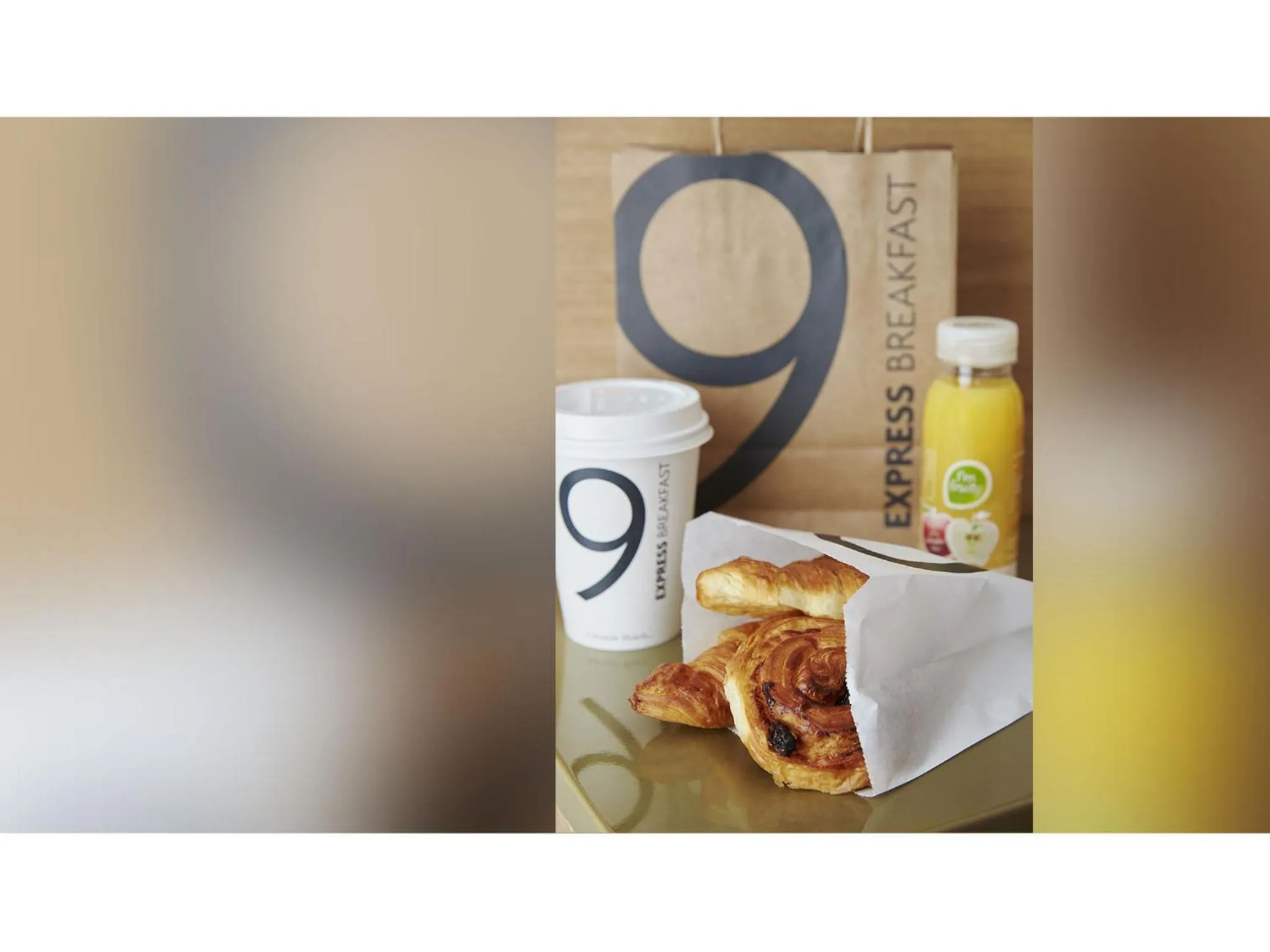 Breakfast in 9Hotel Republique