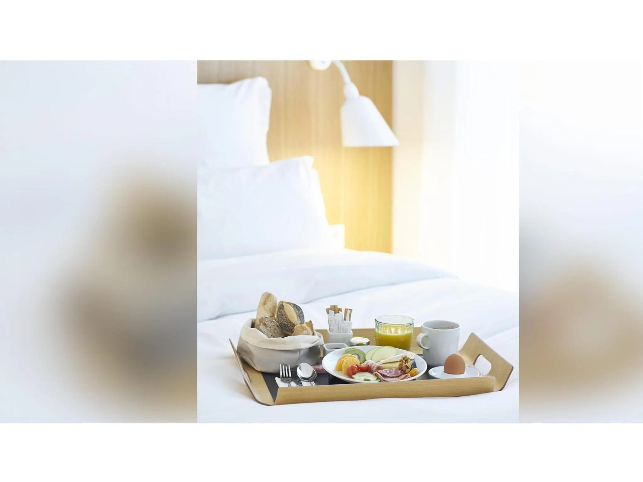 Area and facilities in 9Hotel Republique