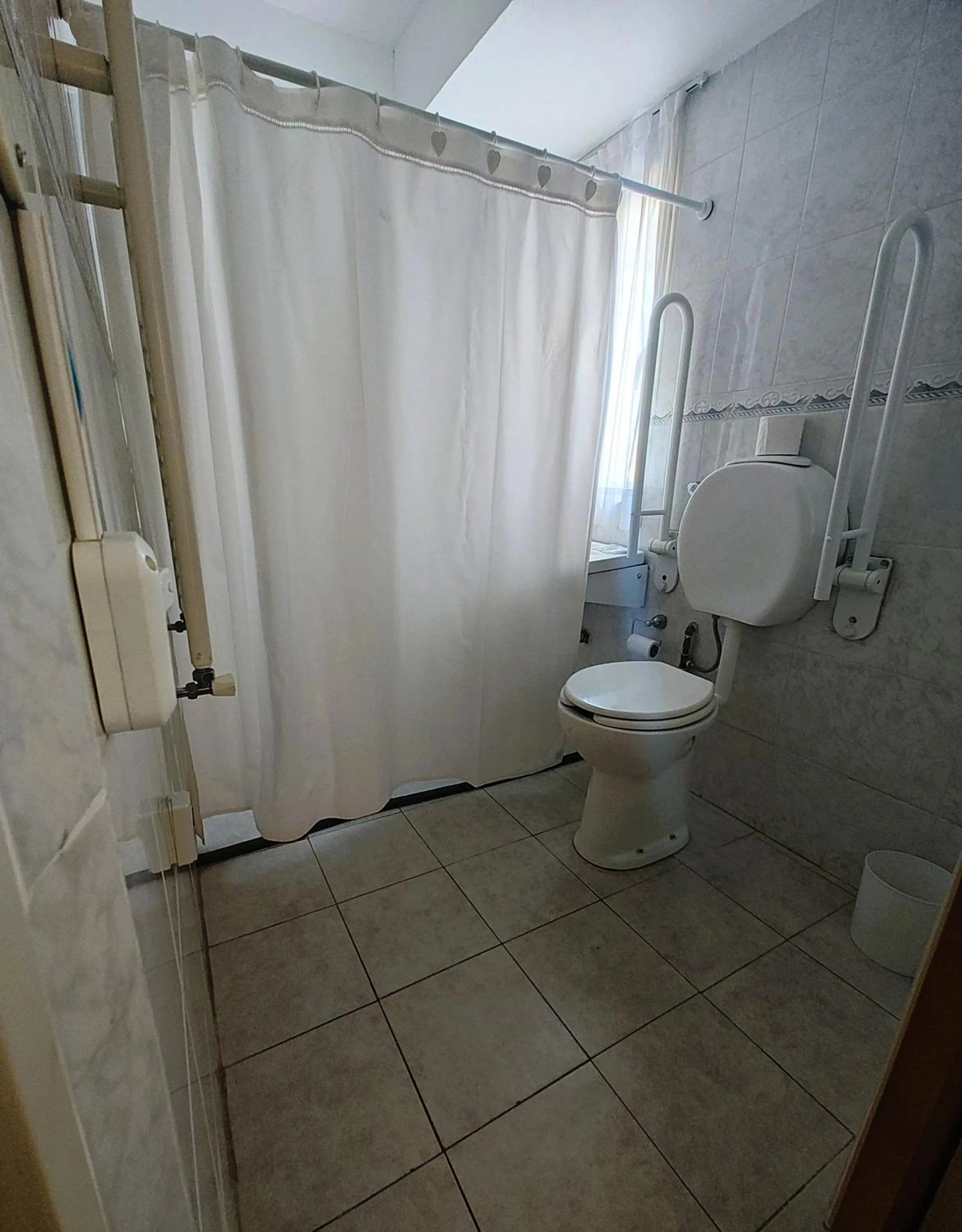 Shower in Hotel El Cortijo