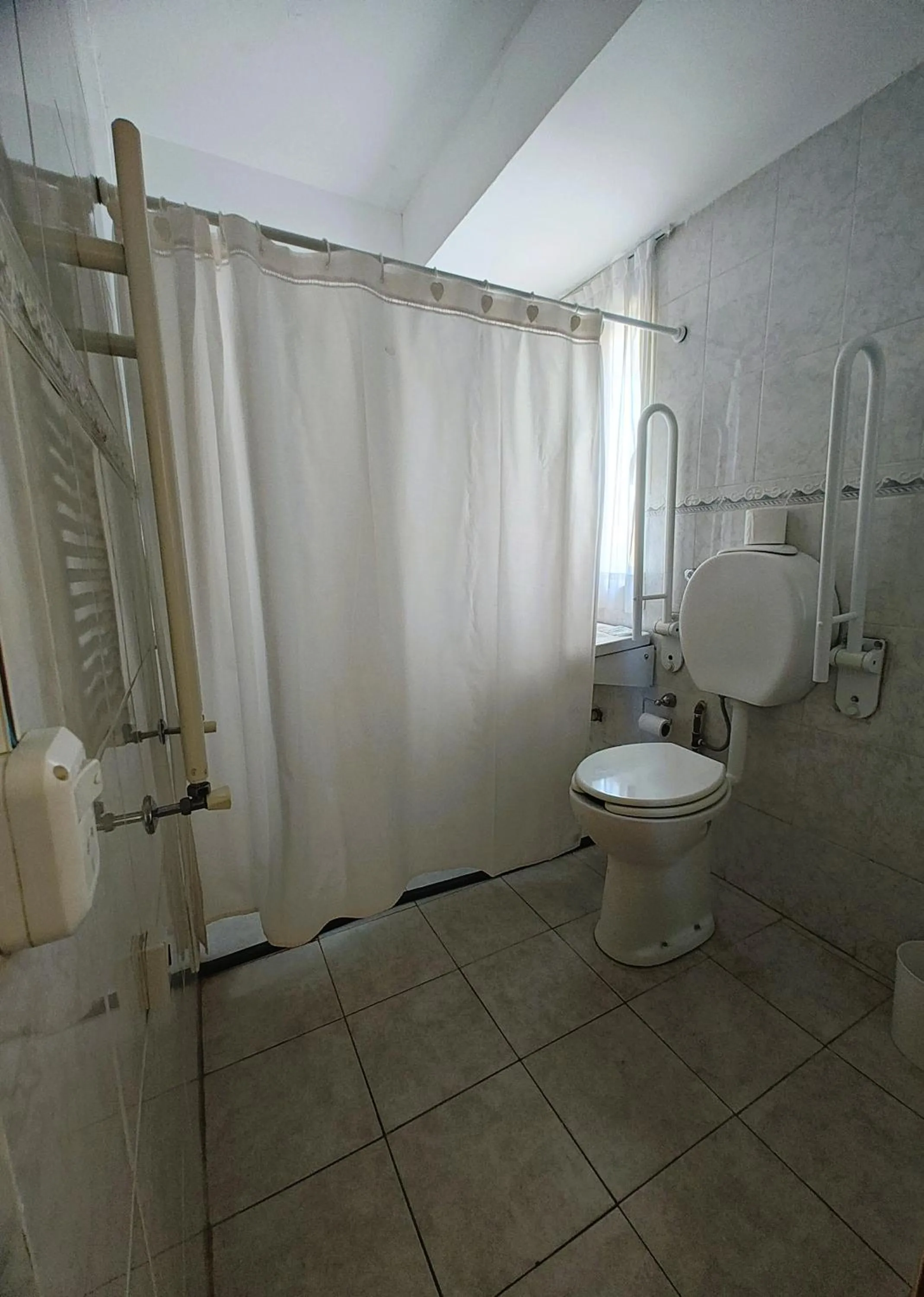 Shower in Hotel El Cortijo