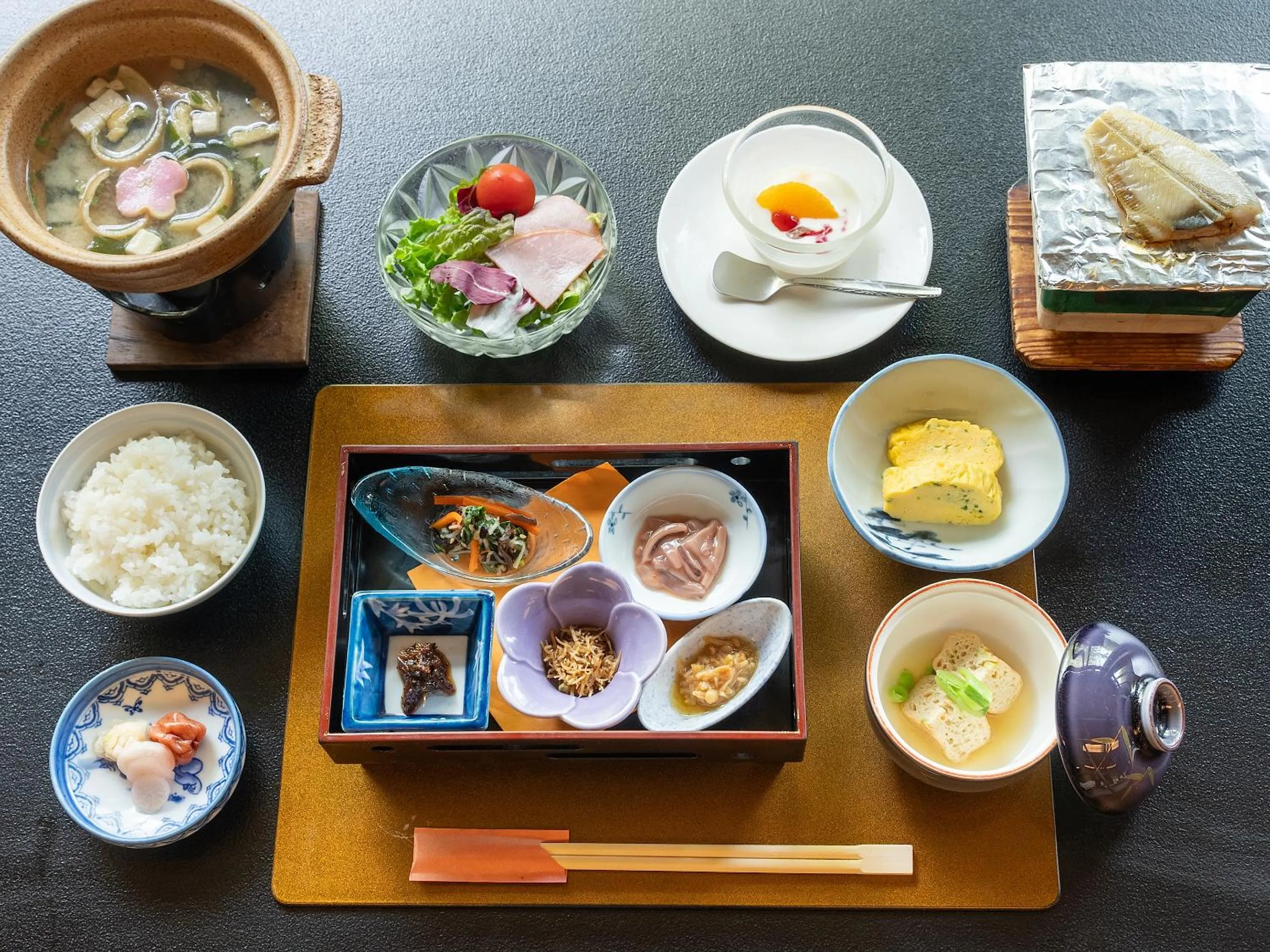 Food in Livemax Resort Yuhigaura Kitu Onsen