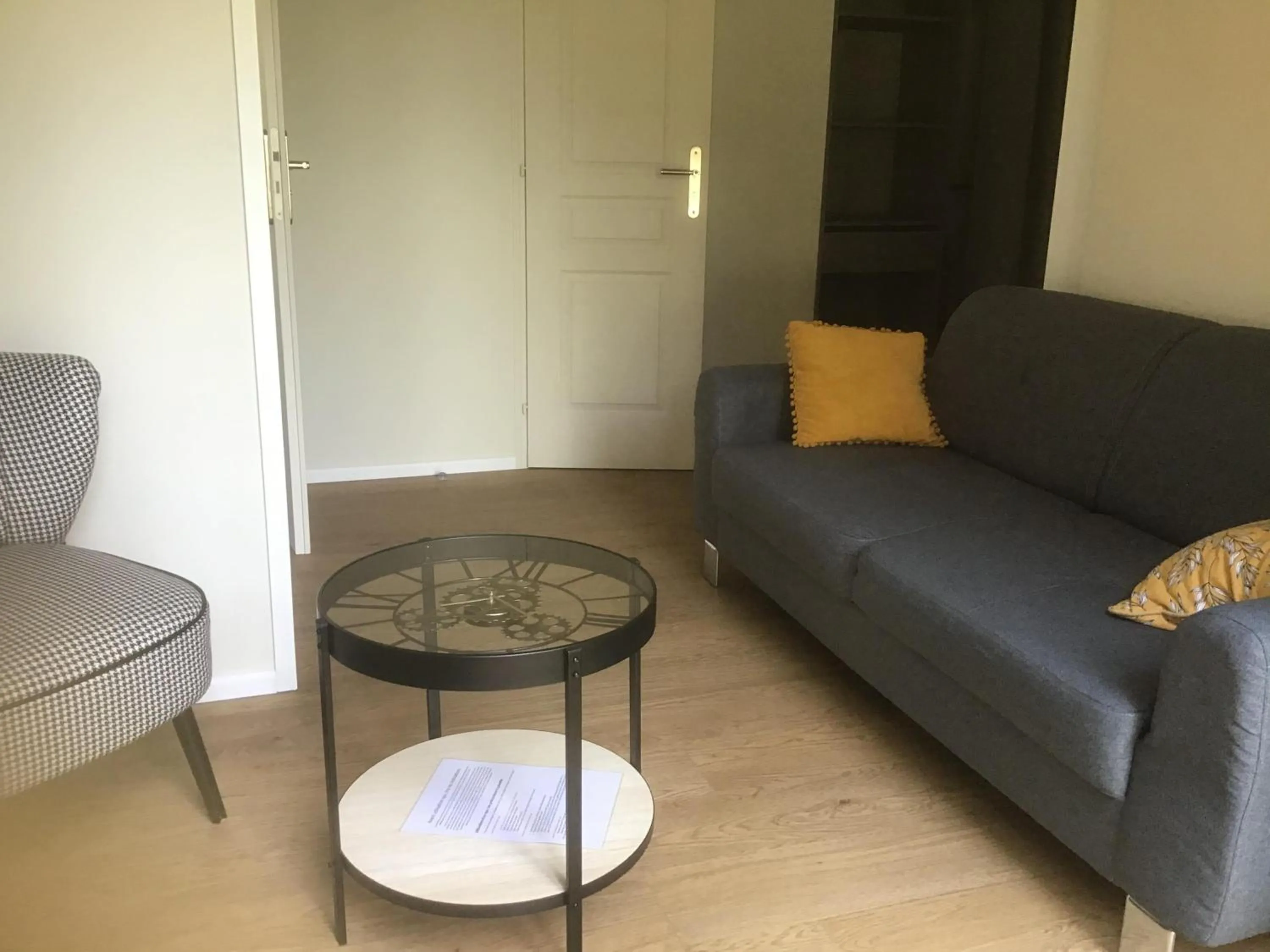 Living room in Hôtel Le Saint Martin