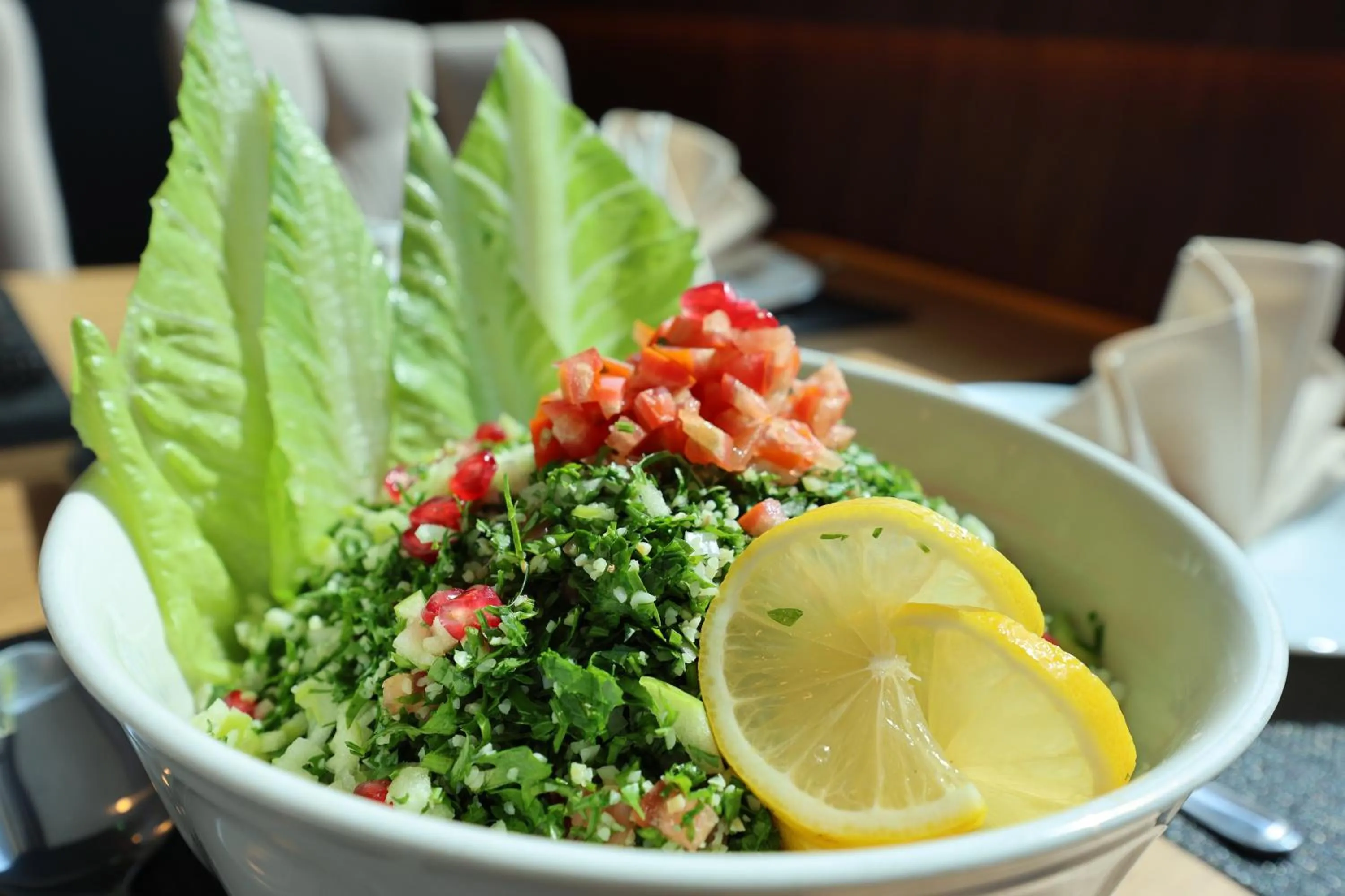 Restaurant/places to eat in Saraya Corniche Hotel