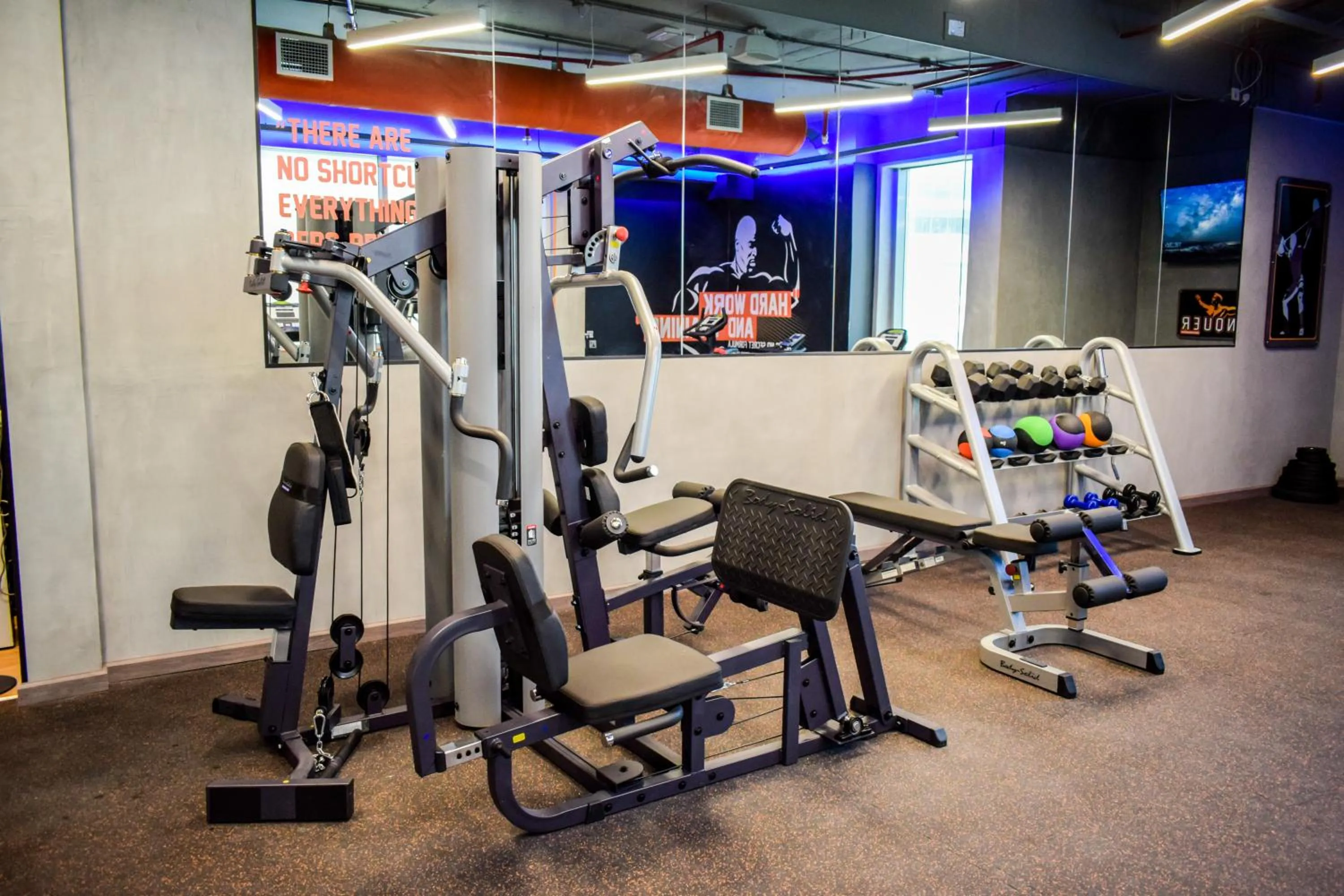Fitness centre/facilities in Saraya Corniche Hotel