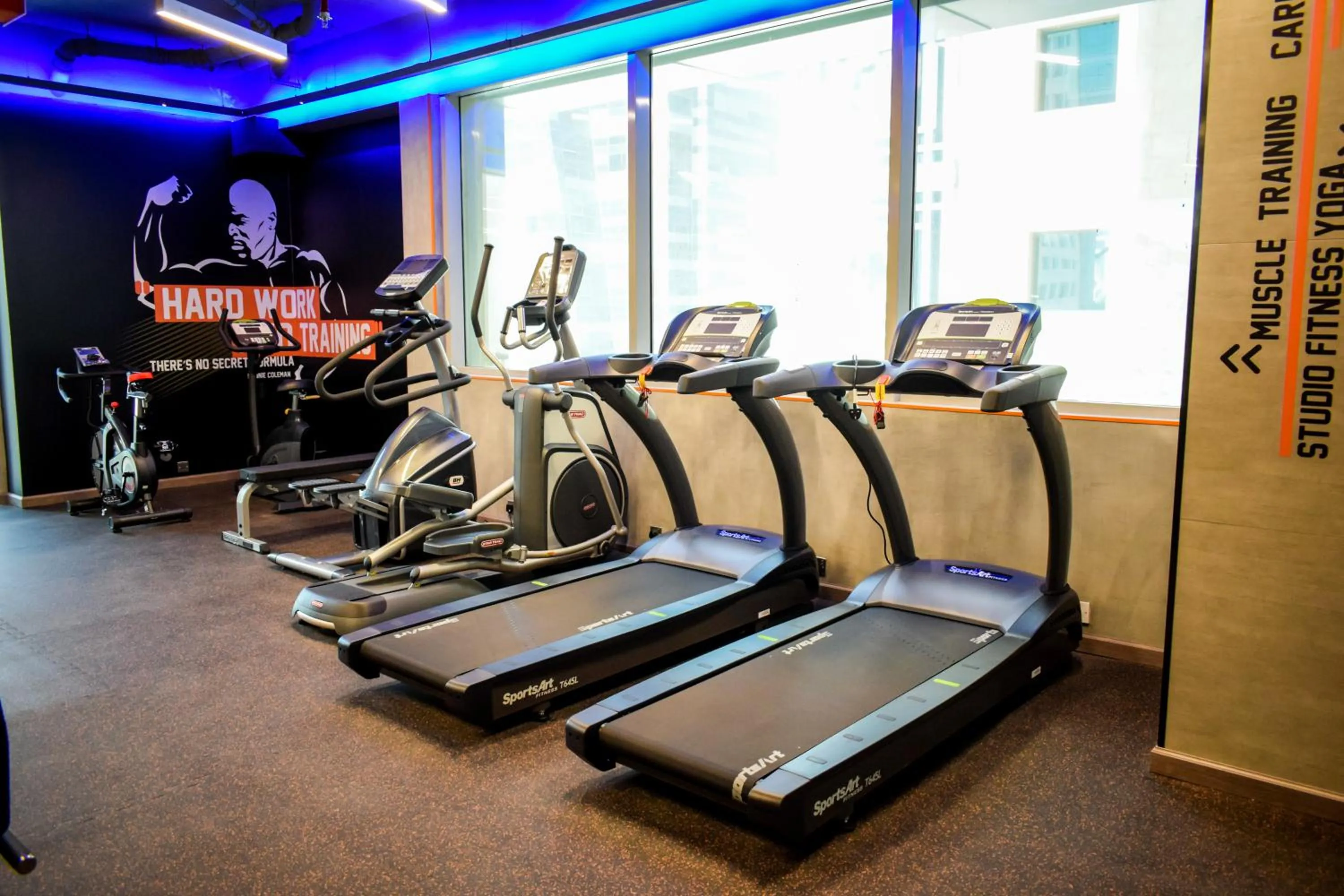 Fitness centre/facilities in Saraya Corniche Hotel