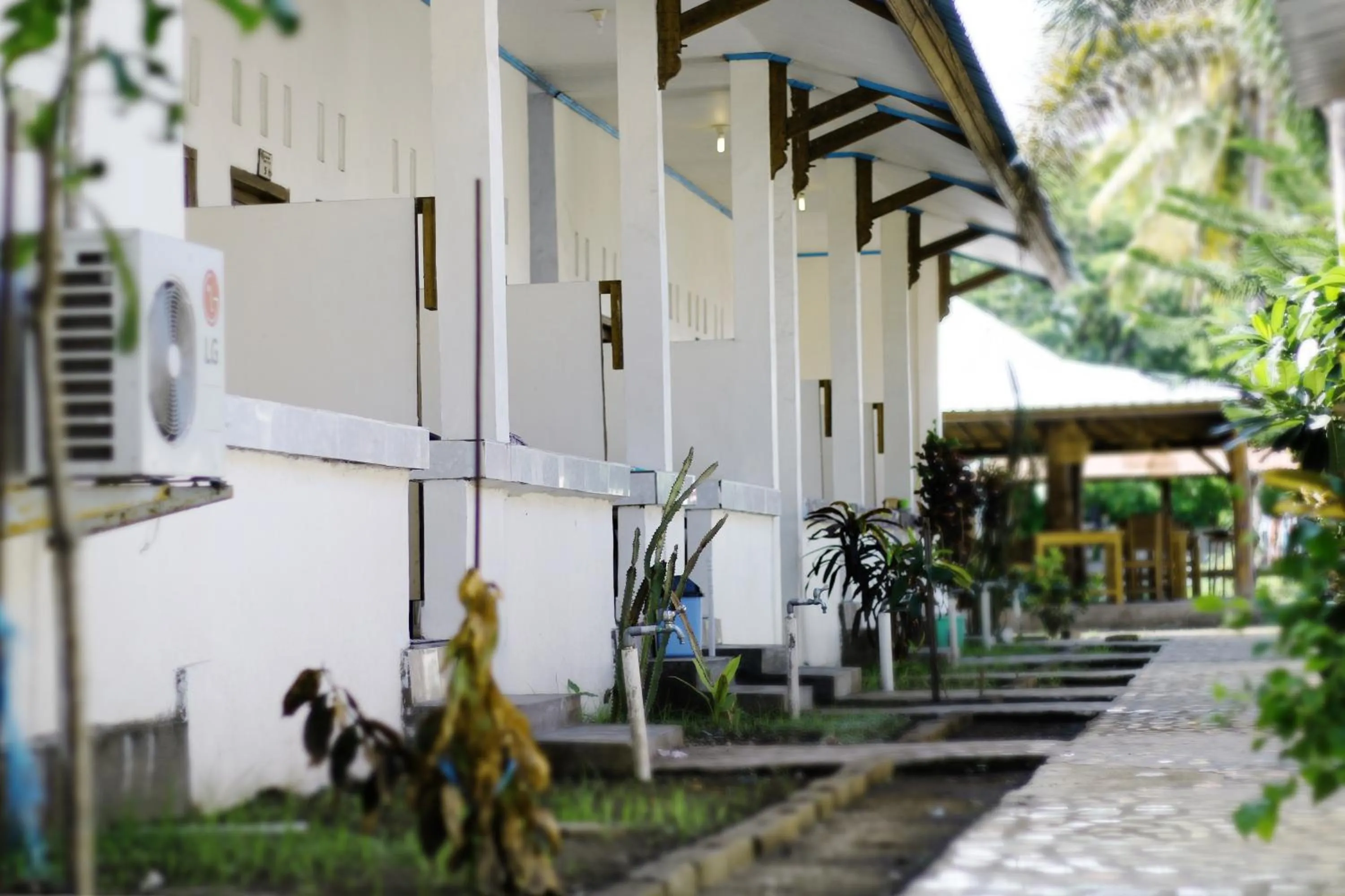 Property building in Sari Laut