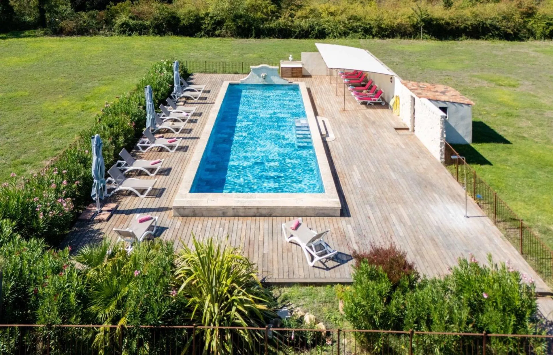 Garden in La Bastide des Amouriers