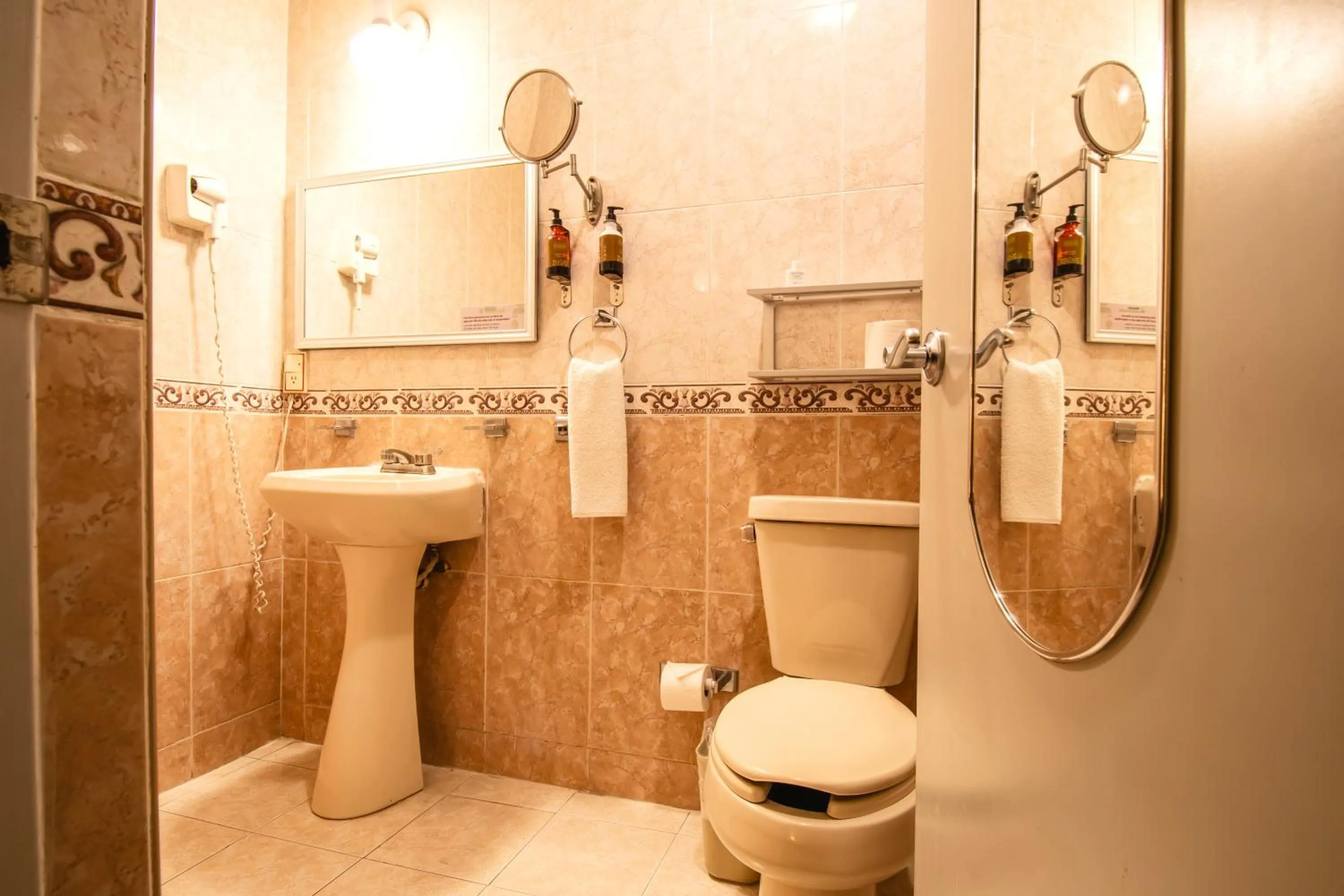 Bathroom in Hotel Argento Zacatecas