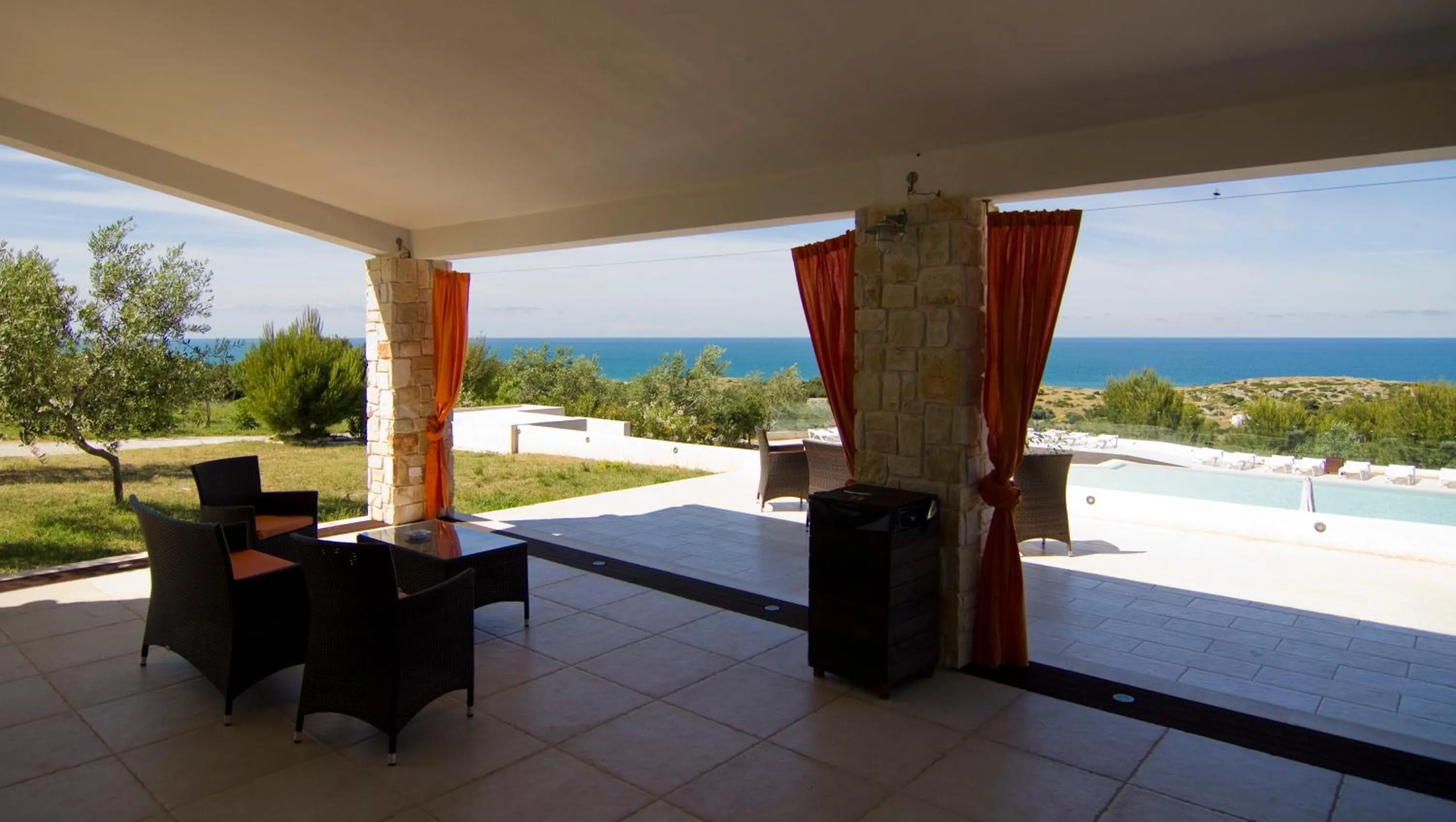 Entertainment in Residence Gli Stingi