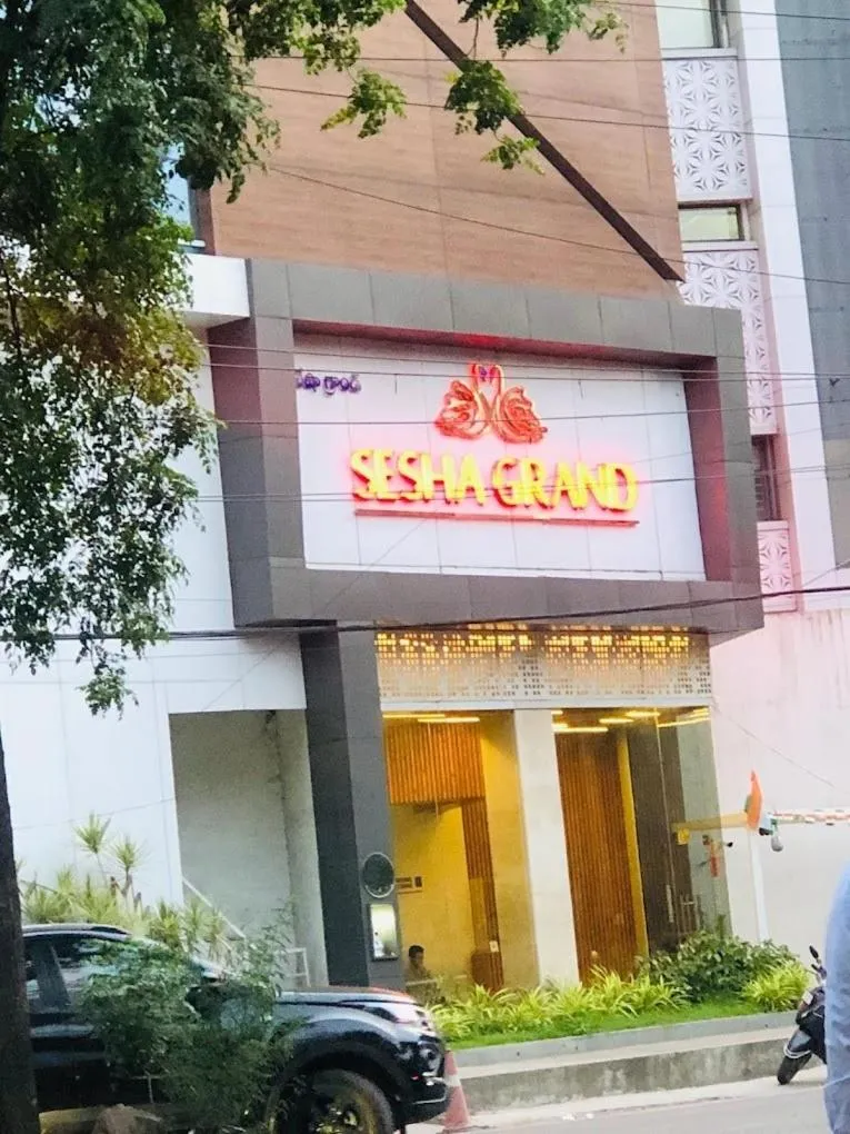 Sesha Grand