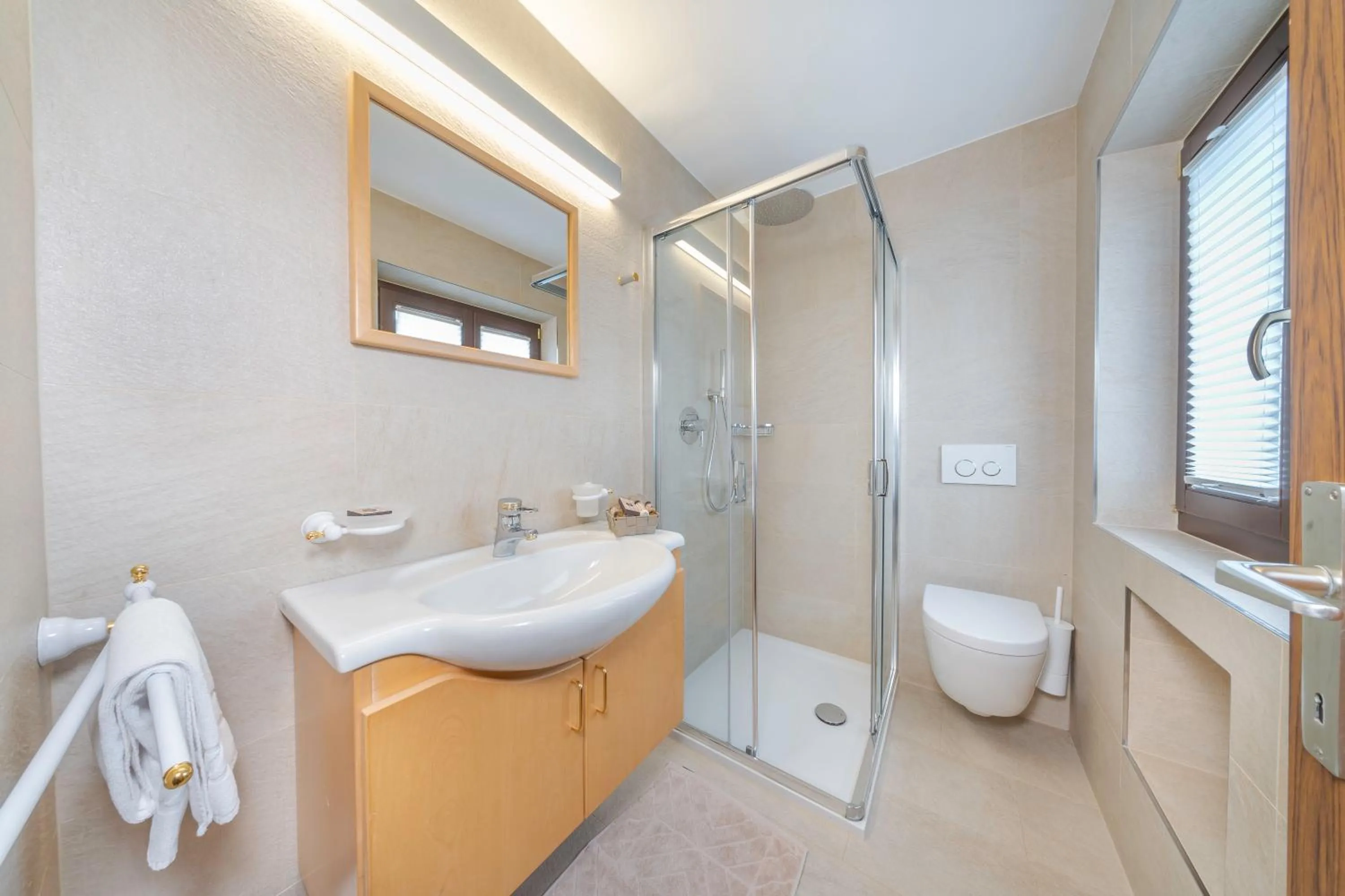 Bathroom in Garni Tramans