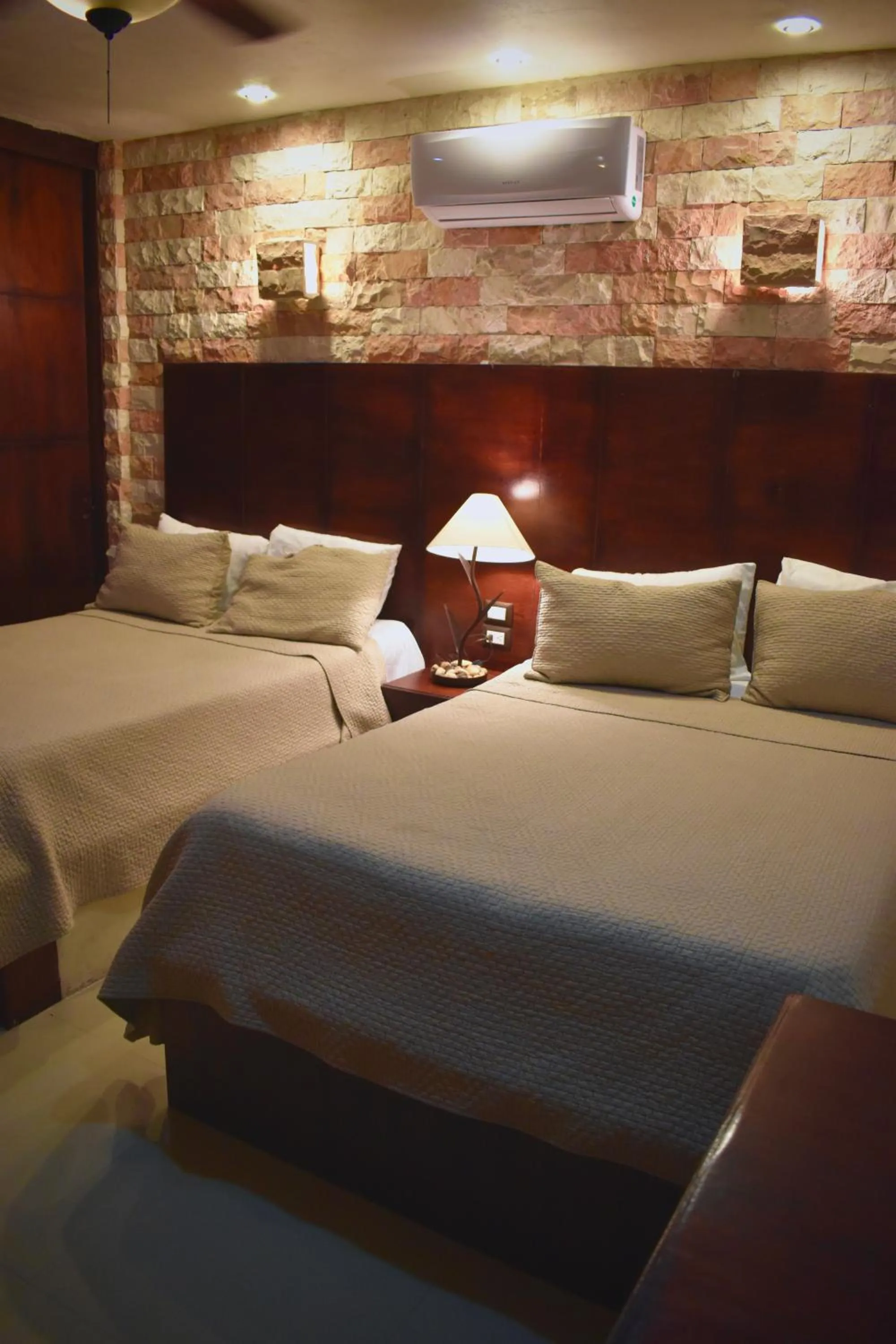 Bed in El Zaguán Colonial by GuruHotel