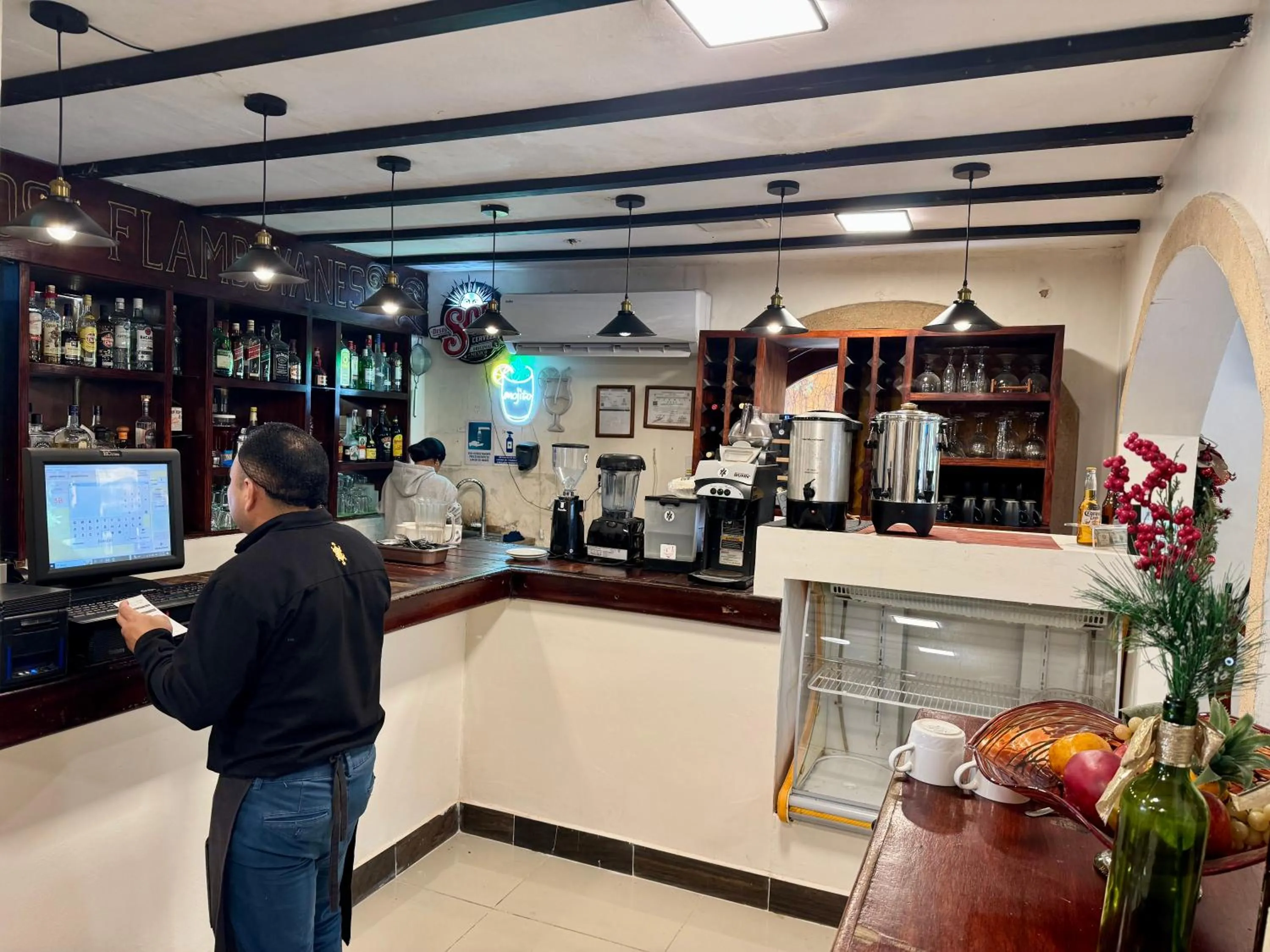 El Zaguán Colonial by GuruHotel